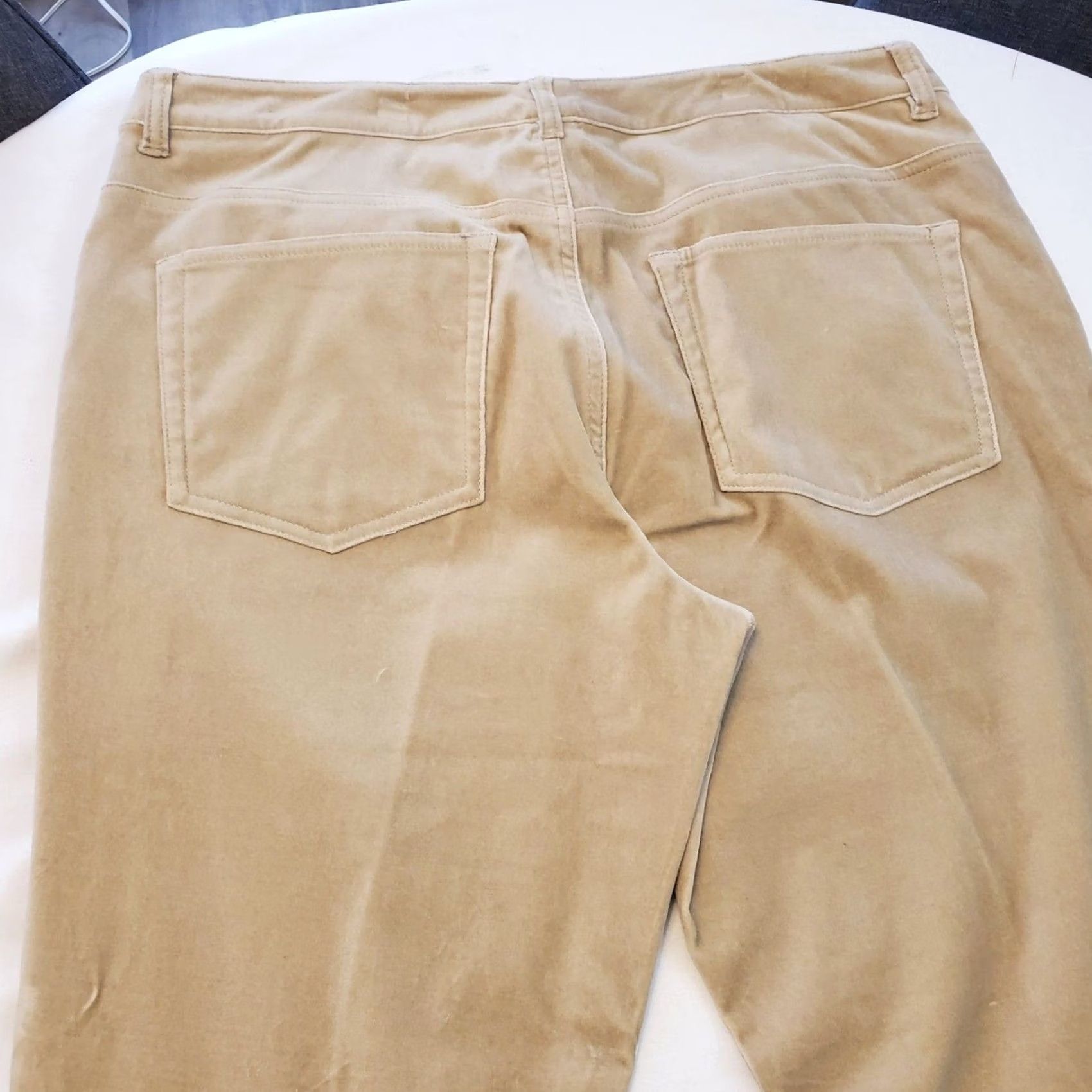 Ralph Lauren Lauren Ralph Lauren Pants Size 12 Womens Beige Velour Straight Leg 5 Pocket Size 34" / US 12 / IT 48 - 6 Thumbnail