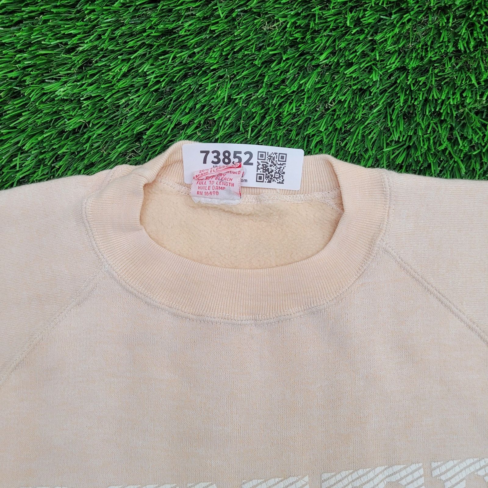 Vintage Vintage 80s Denver Sweatshirt Womens L/XL 21x24 Beige Peach Size XL / US 12-14 / IT 48-50 - 9 Thumbnail