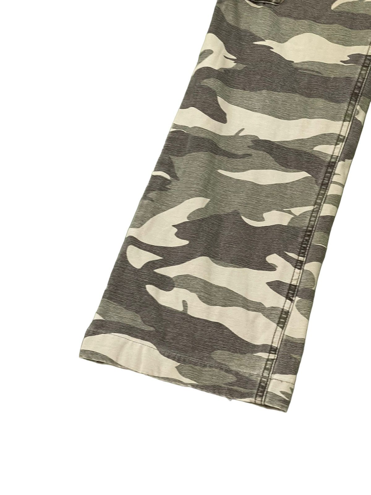 Japanese Brand Double Waist Cargo In The Attic Homme Camo Regular 7🟦9 Size US 31 - 5 Thumbnail