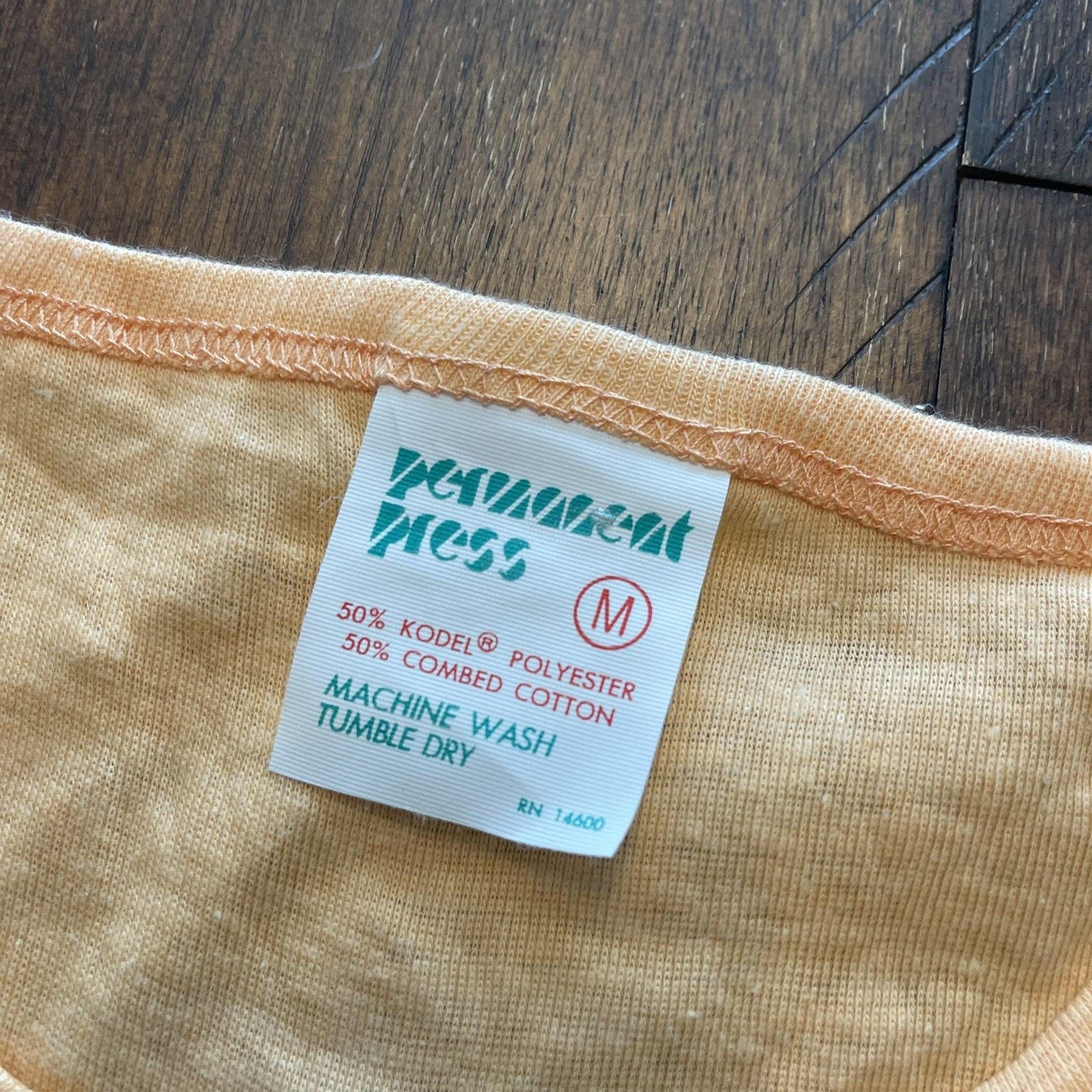 Vintage Permanent Press Shirt Womens M Peach Orange Soft Crewneck Size M / US 6-8 / IT 42-44 - 5 Thumbnail