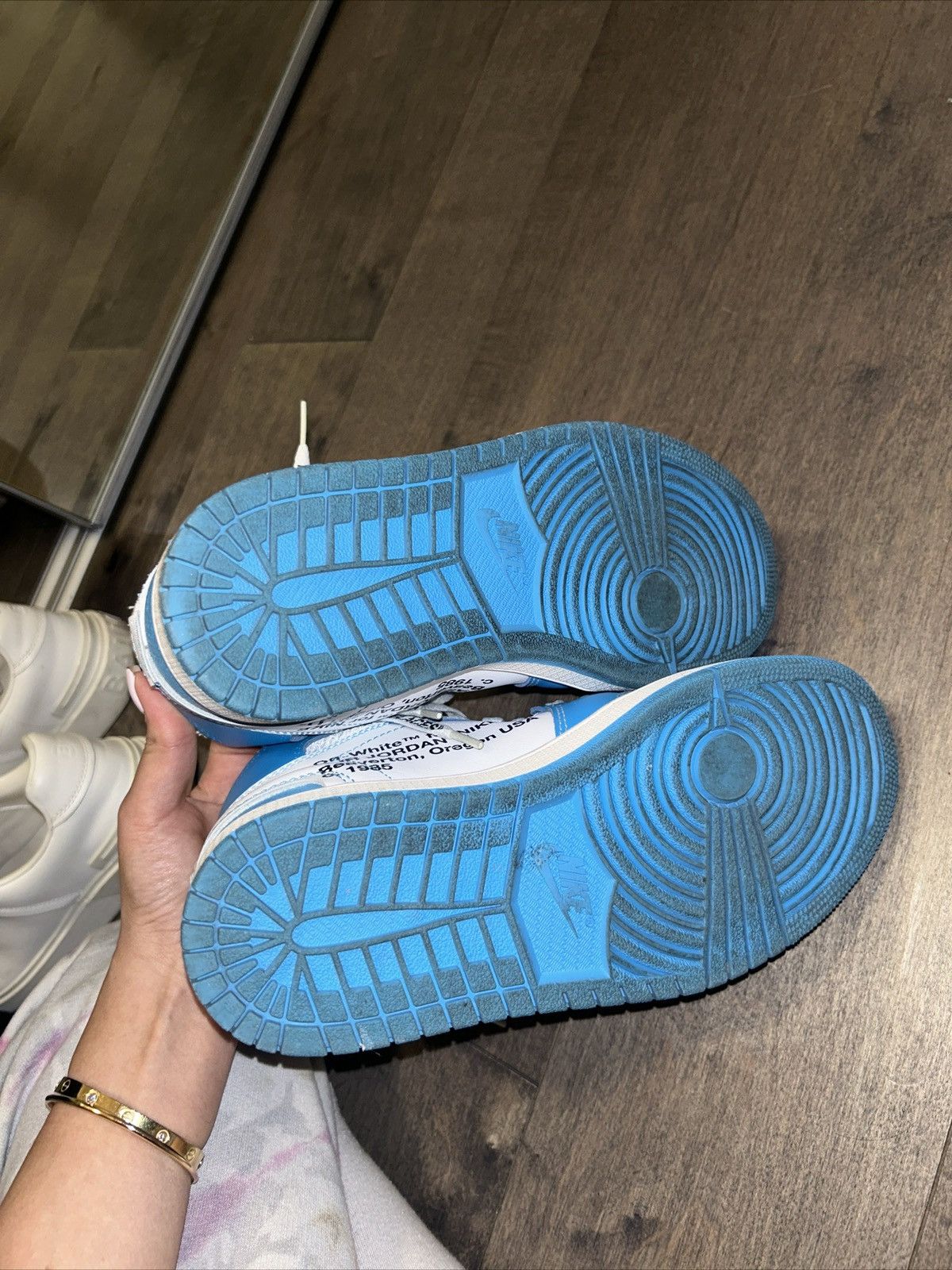 Nike × Off-White Size 6 - Jordan 1 Retro OG x Off-White High UNC Size US 6 / EU 39 - 4 Thumbnail