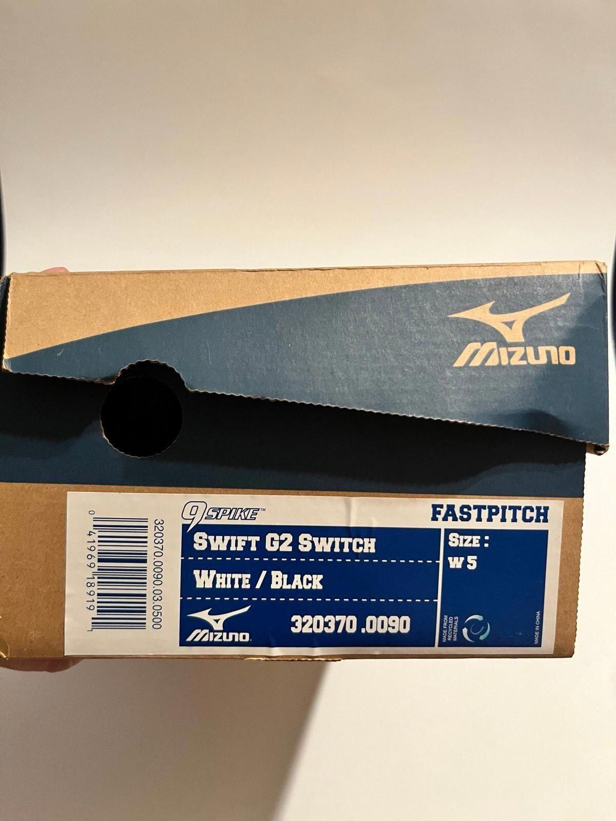 Nike NEW Mizuno SWIFT G2 SWITCH Softball Cleats SZ W5 Women’s Size ONE SIZE - 6 Thumbnail