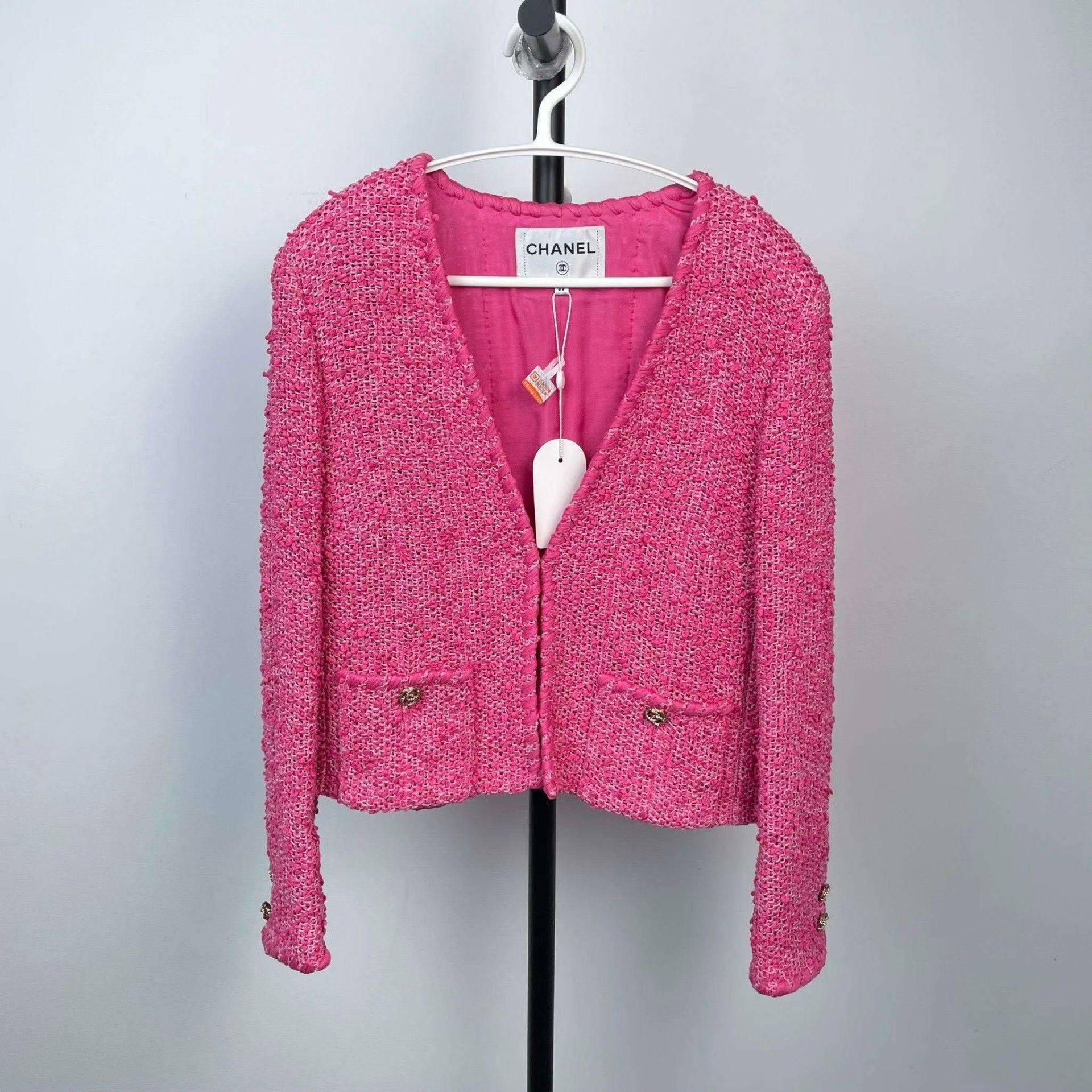 Chanel Chanel Wool Pink Coat 38 Women Size S / US 4 / IT 40 - 1 Thumbnail