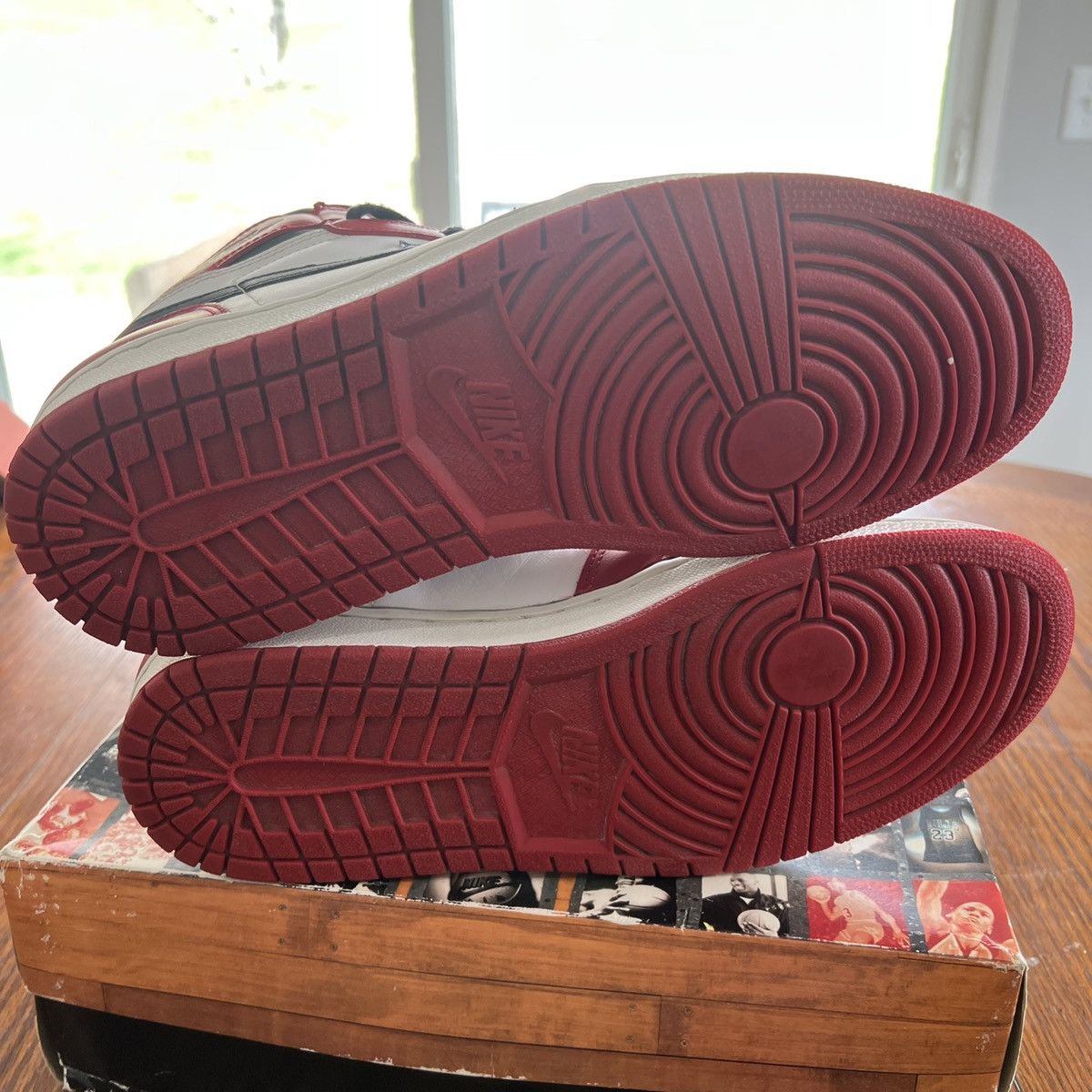 Jordan Brand 1994 Jordan 1 Retro Chicago Size US 11.5 / EU 44-45 - 9 Thumbnail