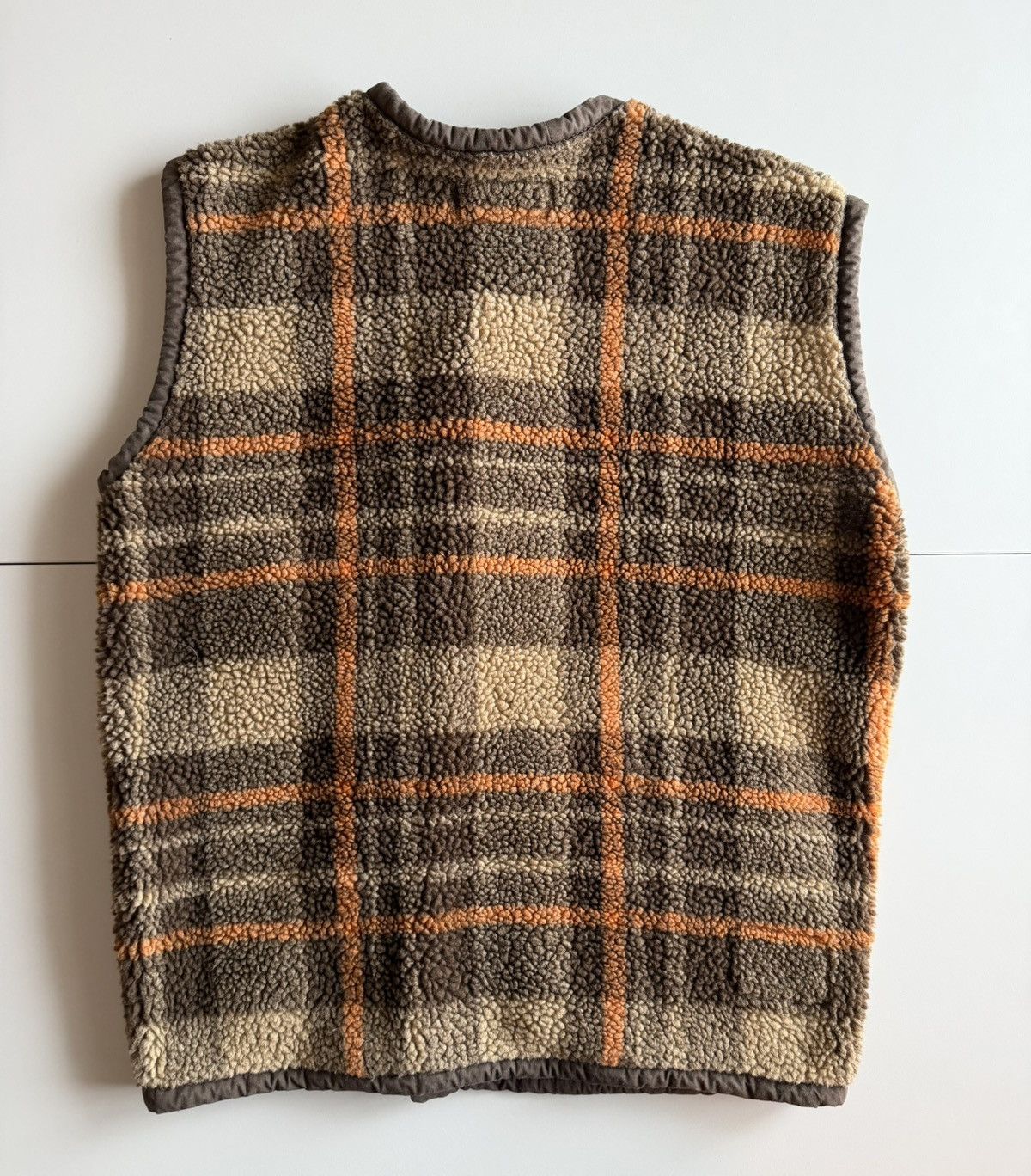 Universal Works LANCASTER GILET (CHECK SHERPA FLEECE) - BROWN Size US S / EU 44-46 / 1 - 6 Thumbnail
