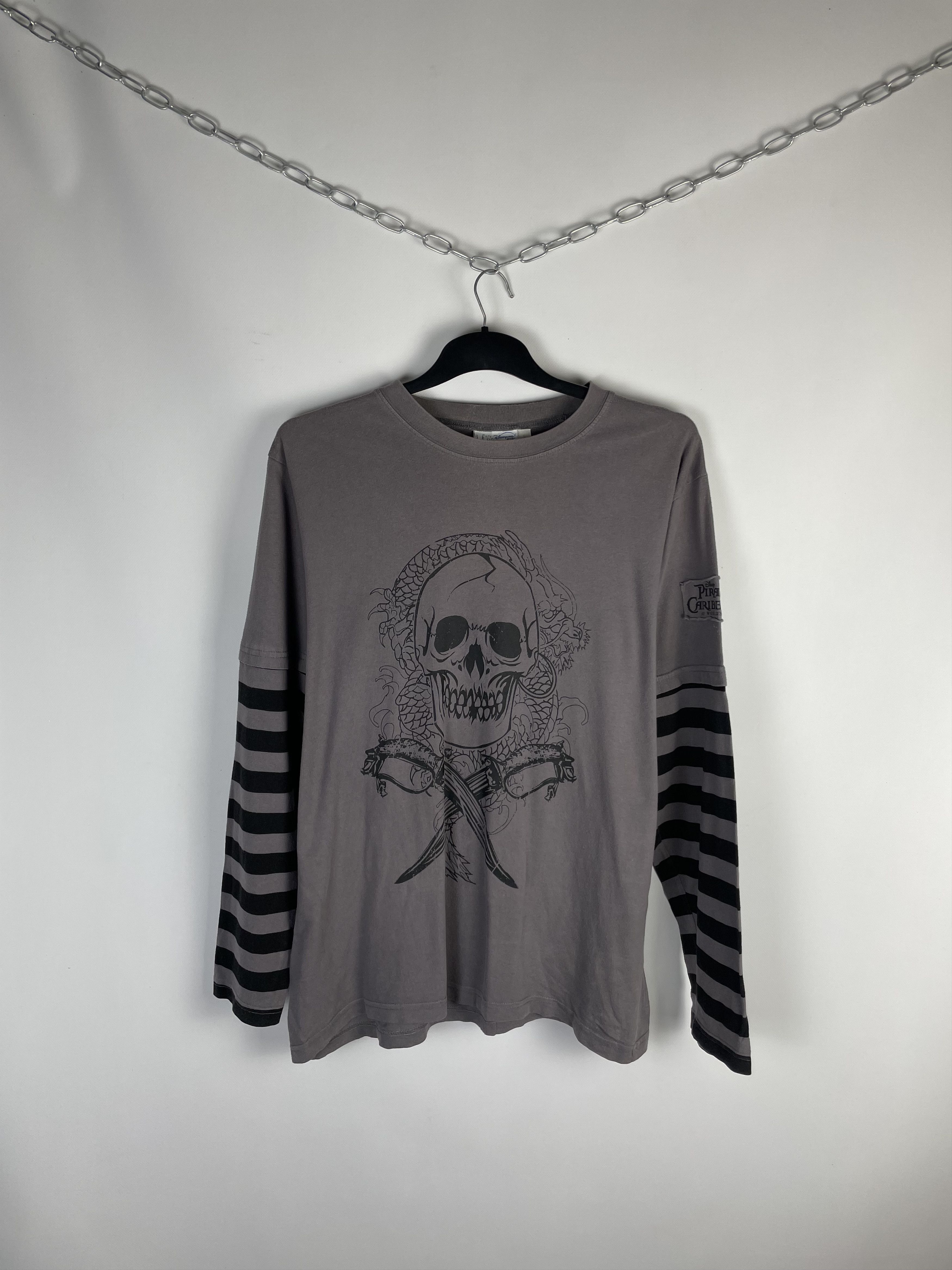 Disney Pirates of The Caribbean Vintage Longsleeve Size US L / EU 52-54 / 3 - 1 Thumbnail