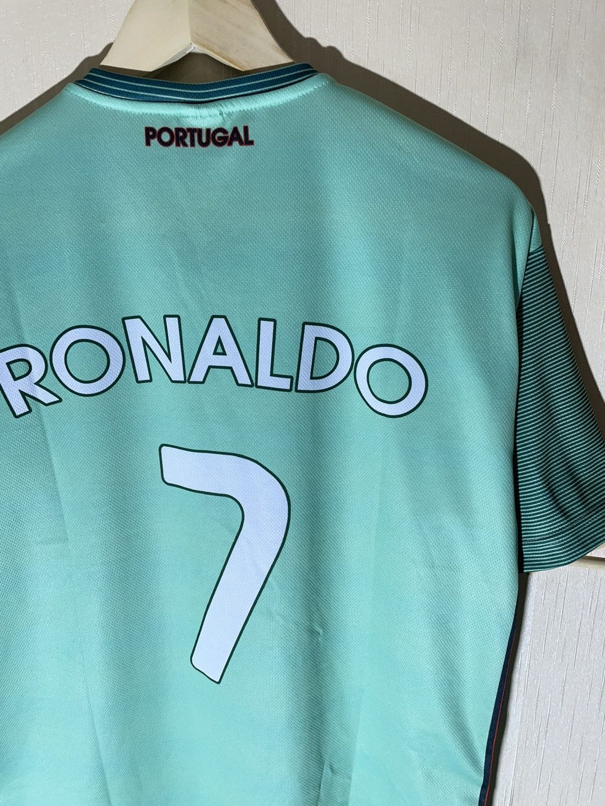 Vintage Portugal Ronaldo Vintage soccer t shirt Size US XL / EU 56 / 4 - 10 Thumbnail