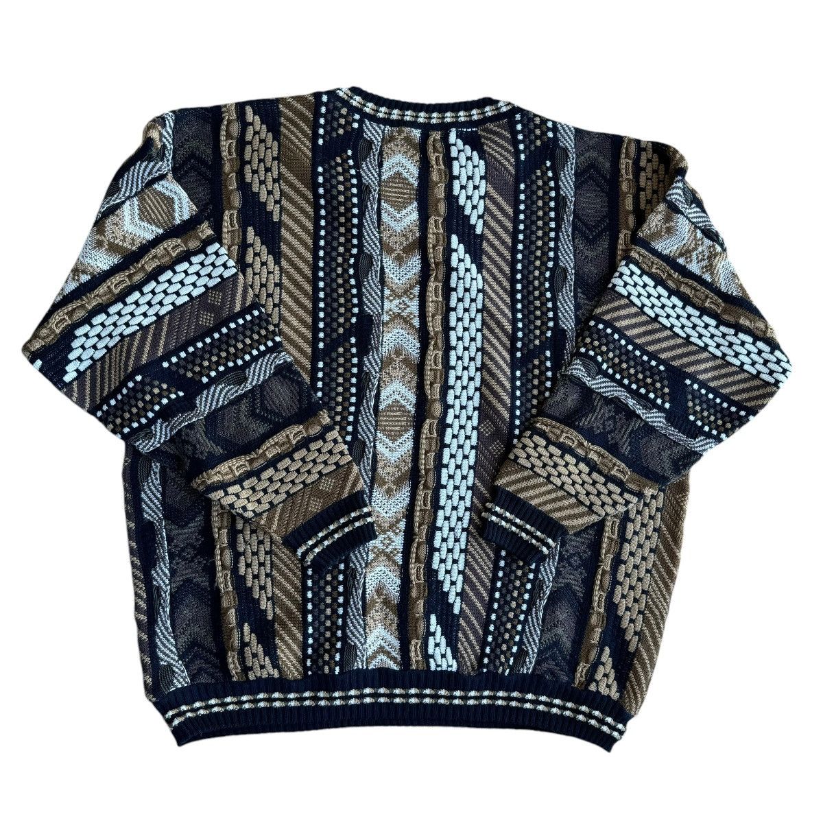 Coogi × Japanese Brand × Vintage Alexander Lloyd Coogi Style 3D Cable Knit Sweater Pullover Size US XL / EU 56 / 4 - 7 Thumbnail