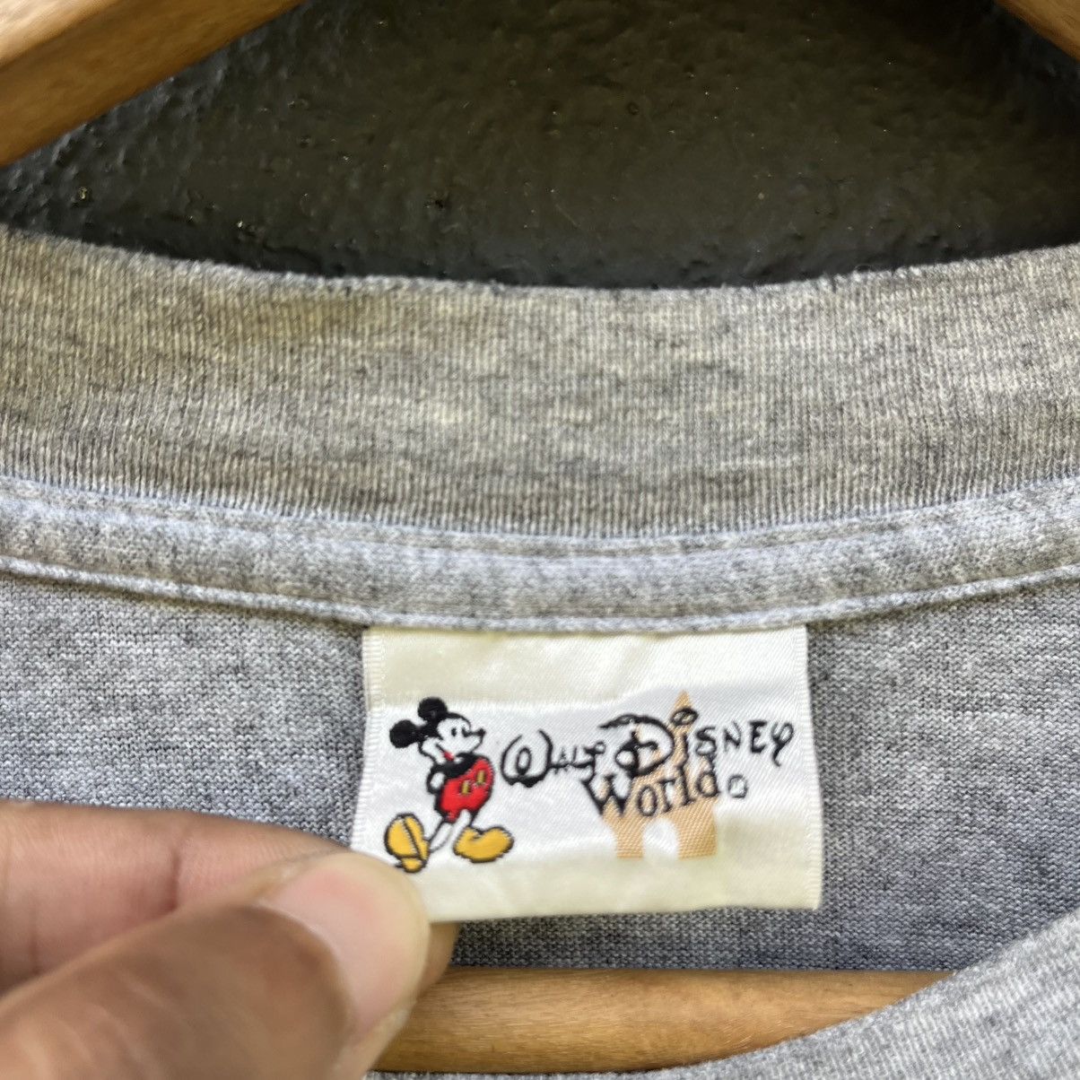 Disney Thrashed Vintage Walt Disney World Tee Size US XL / EU 56 / 4 - 5 Thumbnail