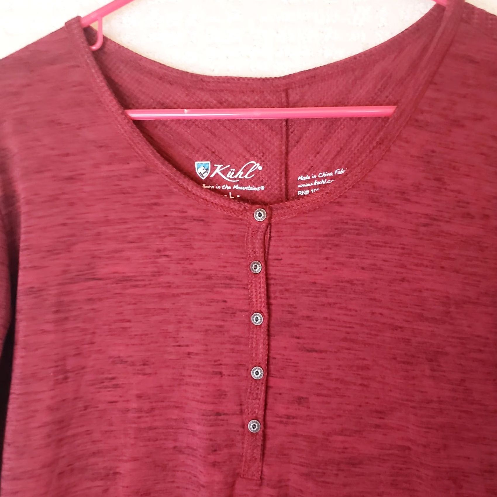Vintage Kuhl Womens Henley Thermal Top L Red Long Sleeve Pullover Button Knit Floral Pattern Raglan Sleeve Casual Travel Womens L Size L / US 10 / IT 46 - 3 Thumbnail