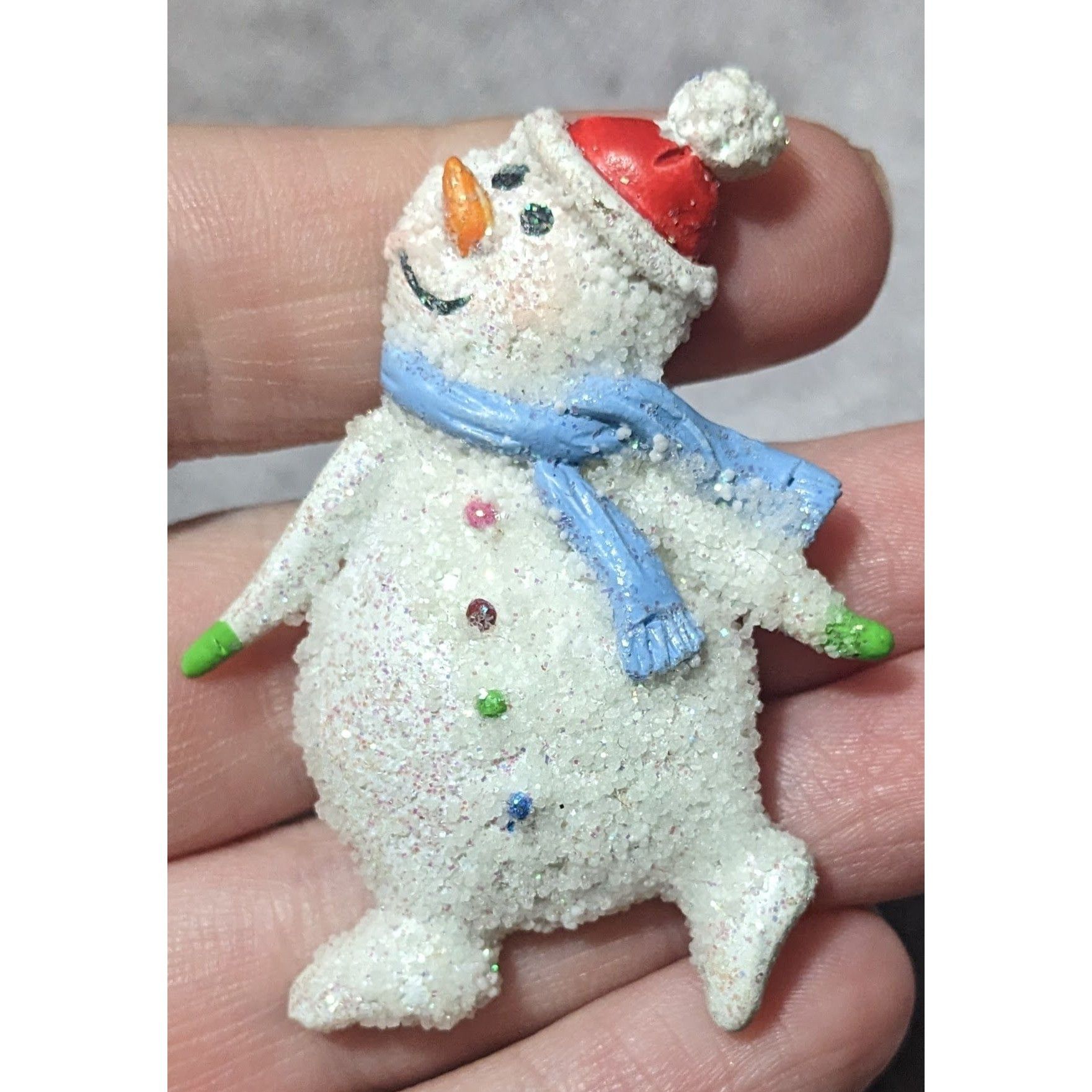 Other Festive Winter Glitter Snowman Holiday Brooch Size ONE SIZE - 6 Thumbnail