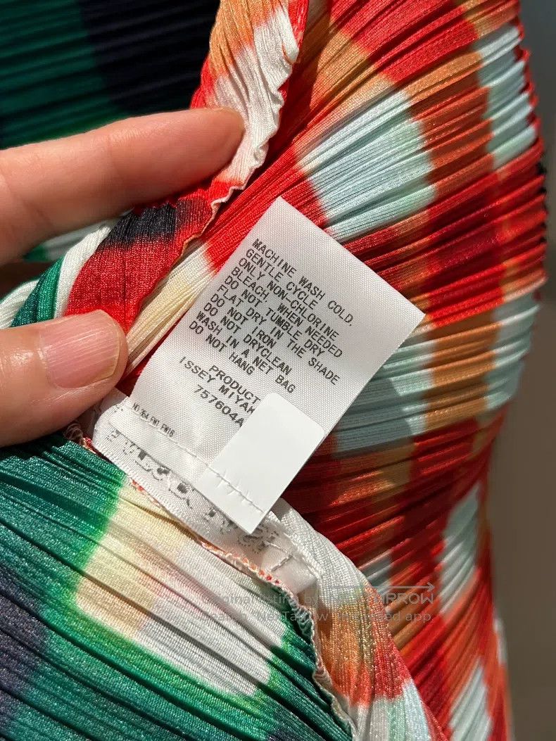 Issey Miyake Issey Miyake Watermelon Red and Green Horizontal Stripe Ve Size L / US 10 / IT 46 - 7 Thumbnail