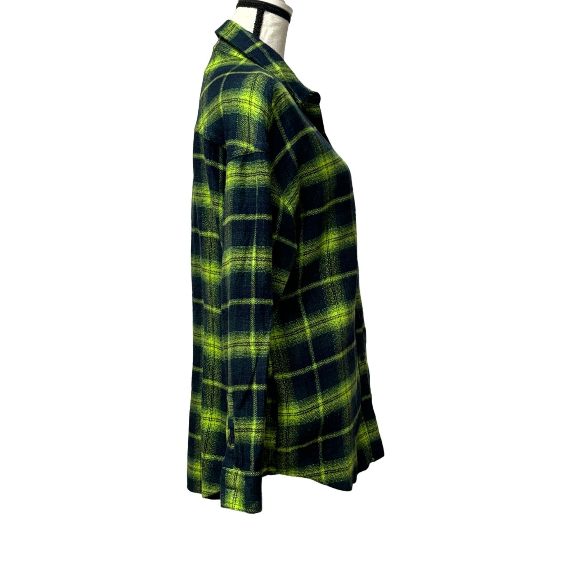 Other BP. Boyfriend Plaid Button-up Shirt in Navy-Green Jess Plaid Size XS / US 0-2 / IT 36-38 - 4 Thumbnail