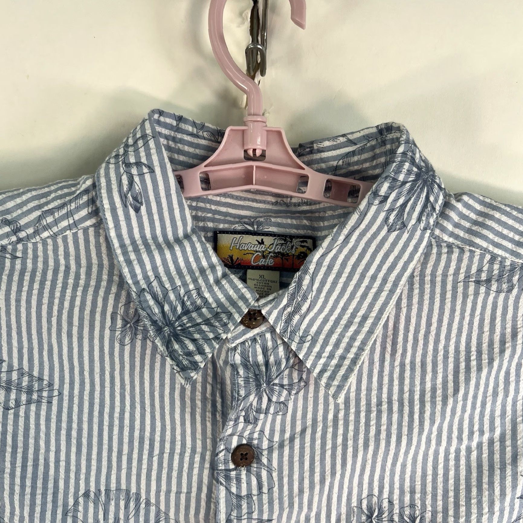 Vintage VINTAGE Havana Jack’s Cafe Floral Stripe Seersucker Button Up Shirt Men’s XL Blue Floral Shirt Mens XL 100% GENUINE USA SELLER Size US XL / EU 56 / 4 - 4 Thumbnail