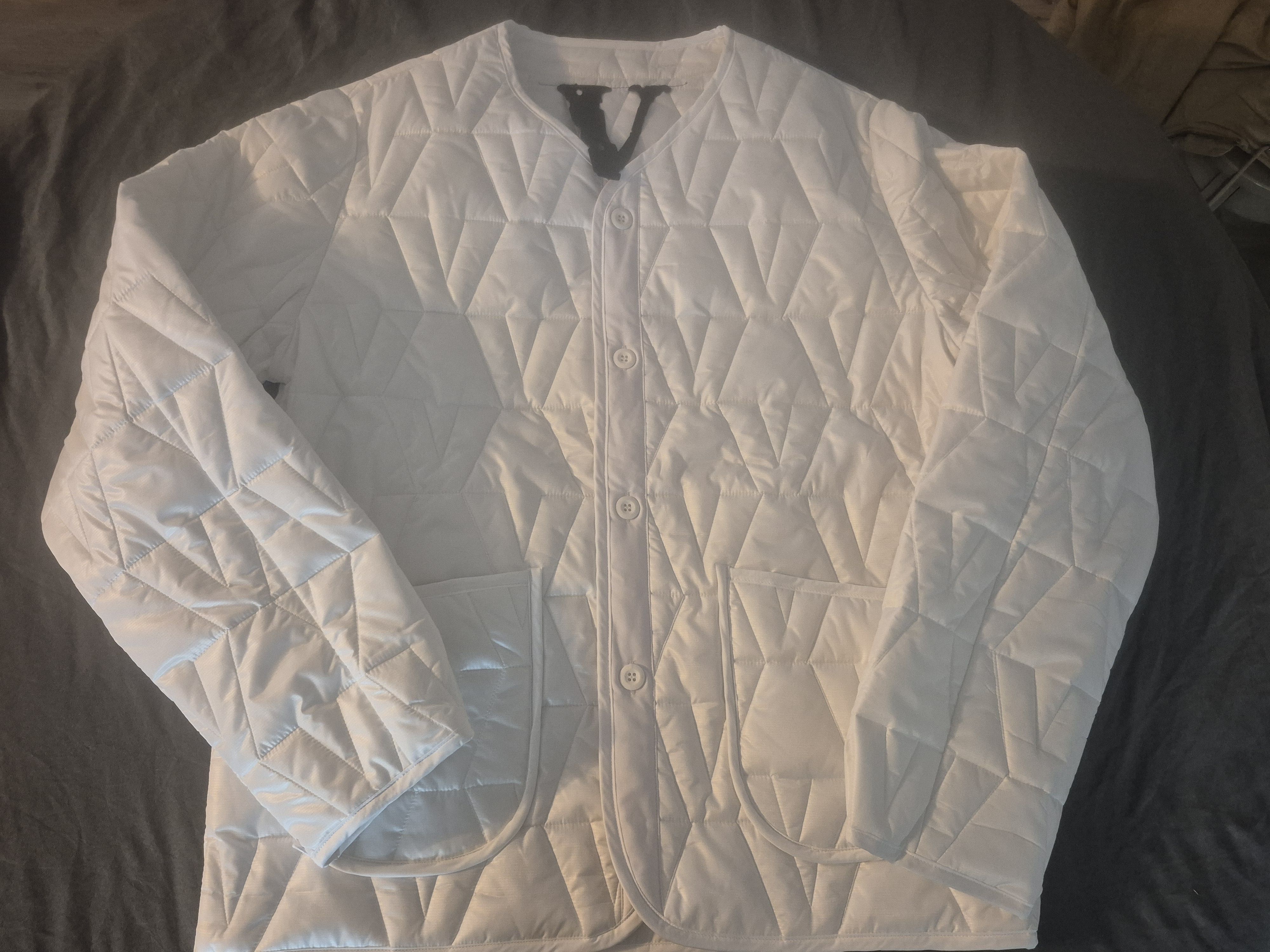 Vlone VLONE Quilted White Puffer Jacket Size XL Size US XL / EU 56 / 4 - 1 Thumbnail