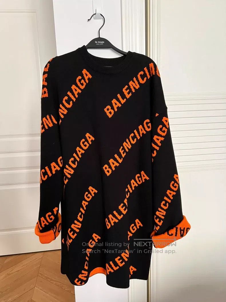 Balenciaga Balenciaga All Logo Printed Sweater XS Size US XS / EU 42 / 0 - 1 Thumbnail