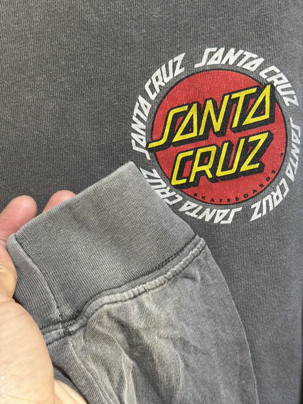 Santa Cruz Skateboards Vintage Santa Cruz Long Sleeve Faded Tee Size US L / EU 52-54 / 3 - 5 Thumbnail