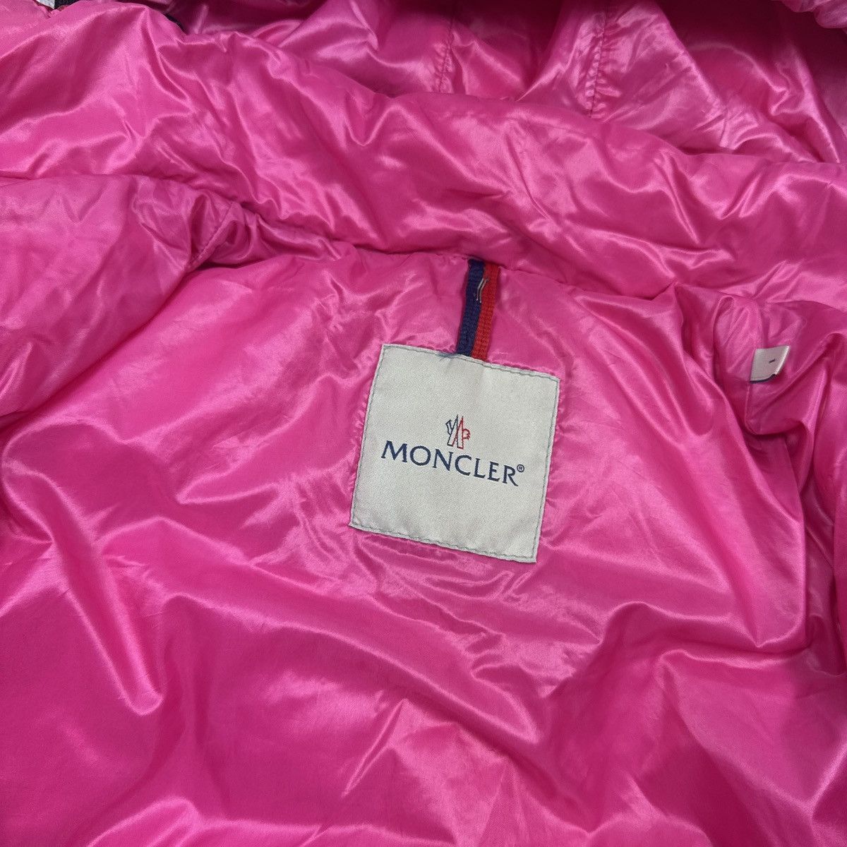 Moncler Women`s Moncler Badia Red Puffer Hooded Jacket Size 1 / S Size S / US 4 / IT 40 - 11 Thumbnail