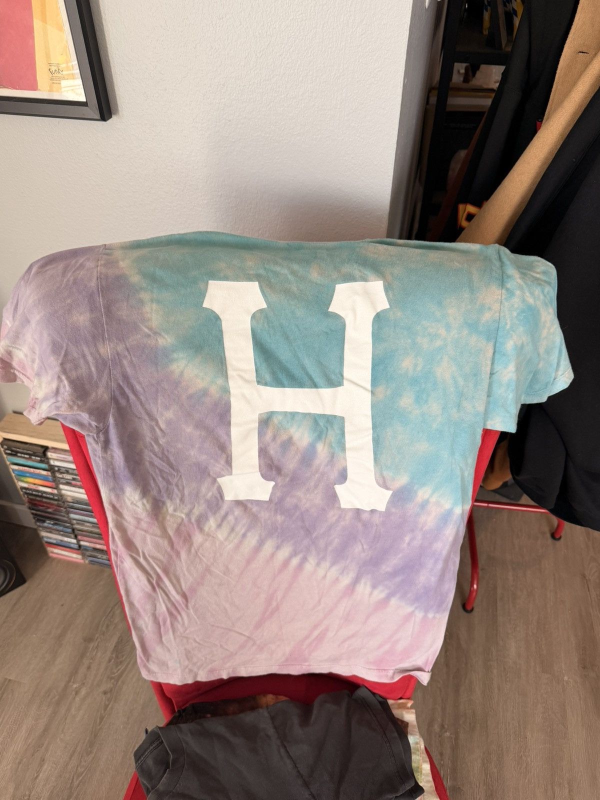 Huf Huf tie dyed t-shirt Size US M / EU 48-50 / 2 - 3 Thumbnail