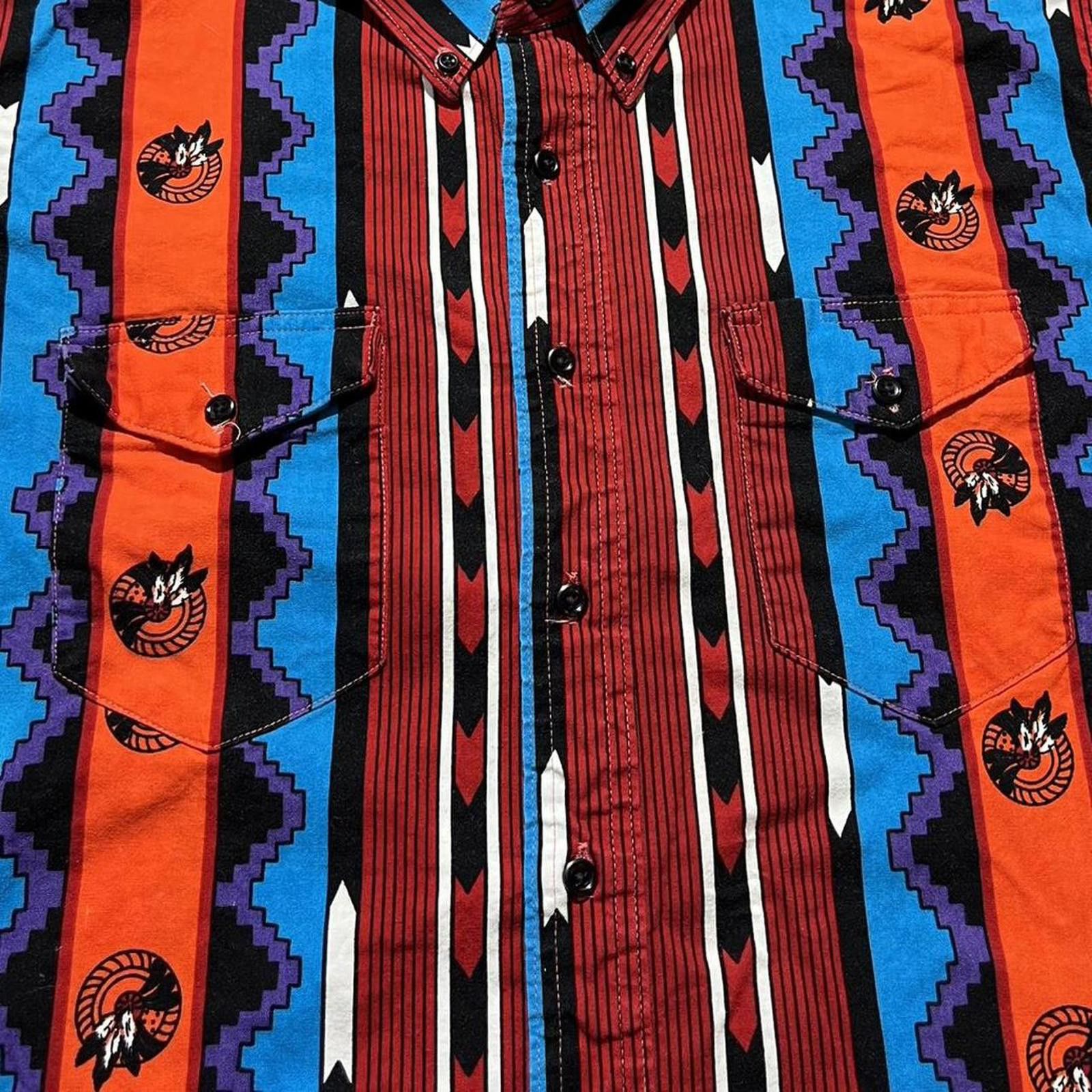 Wrangler Vintage Wrangler Western Cowboy Geometric Aztec Button Down Size US XL / EU 56 / 4 - 5 Thumbnail