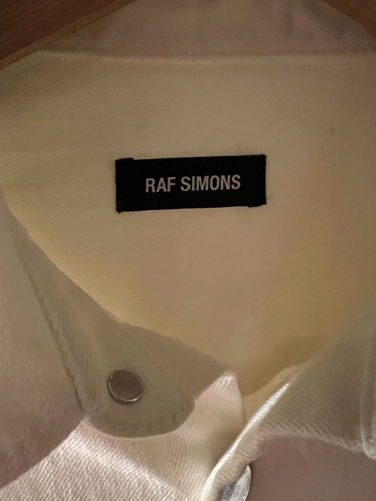Raf Simons Raf Simons SS19 Morello Button Up Shirt with Two Patches Size US S / EU 44-46 / 1 - 3 Thumbnail