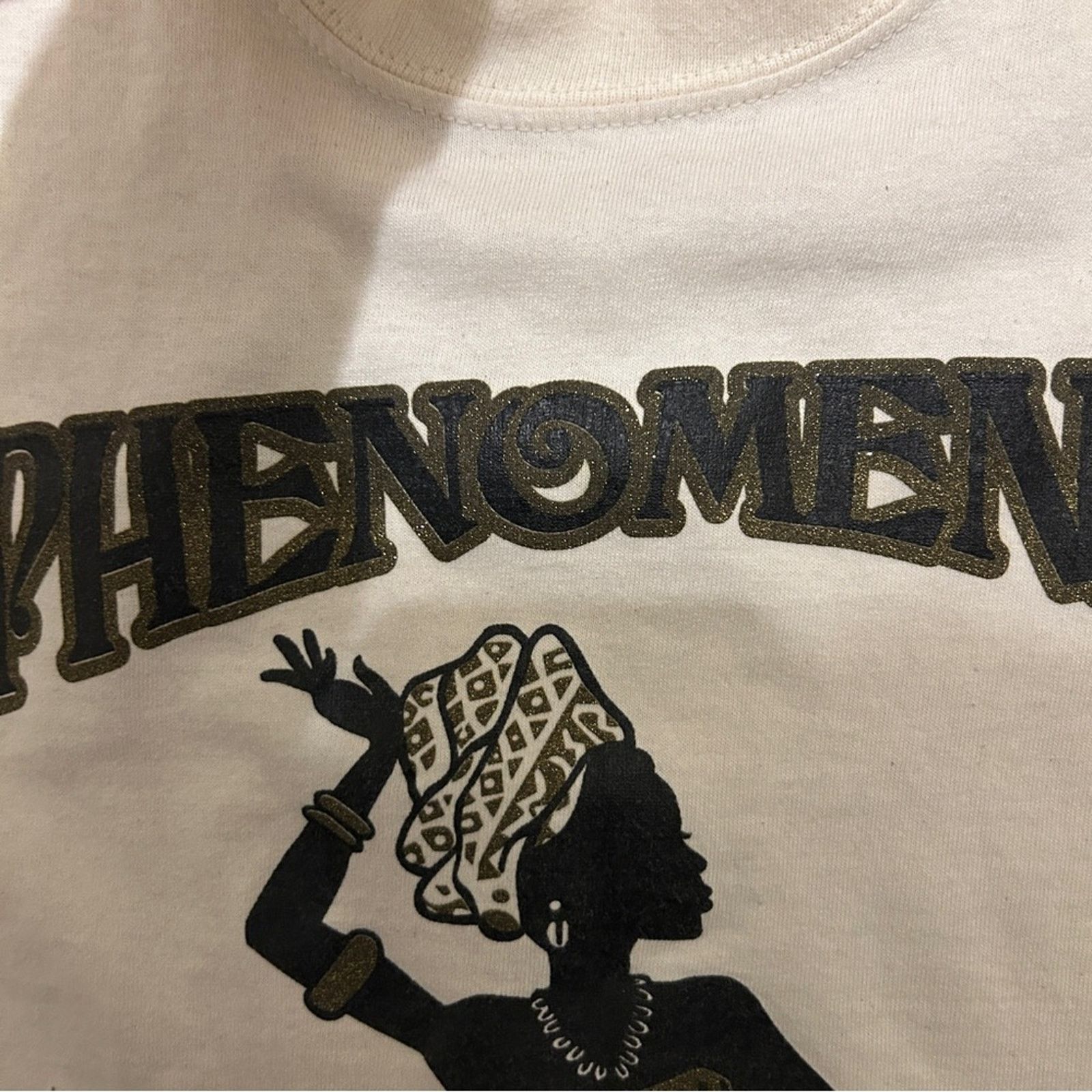 Jerzees 2000s Vintage Black History Phenomenal Woman Graphic Tee Size L / US 10 / IT 46 - 6 Thumbnail