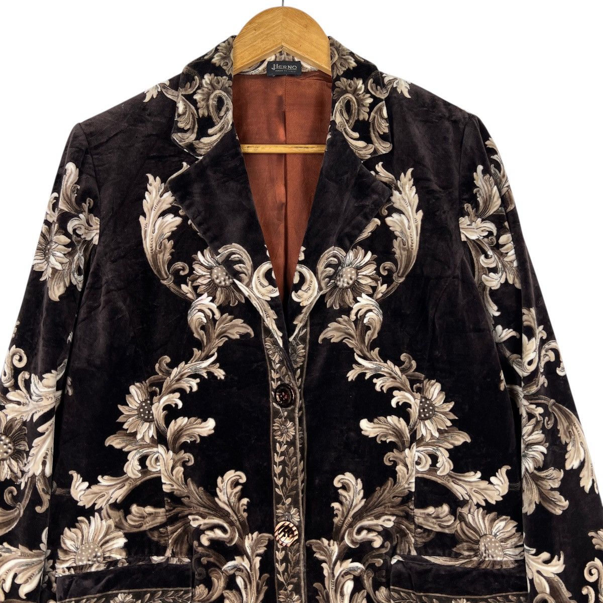 Herno Vintage Herno Paisley Velvet Jacket Made In Italy Size M Size US S / EU 44-46 / 1 - 5 Thumbnail