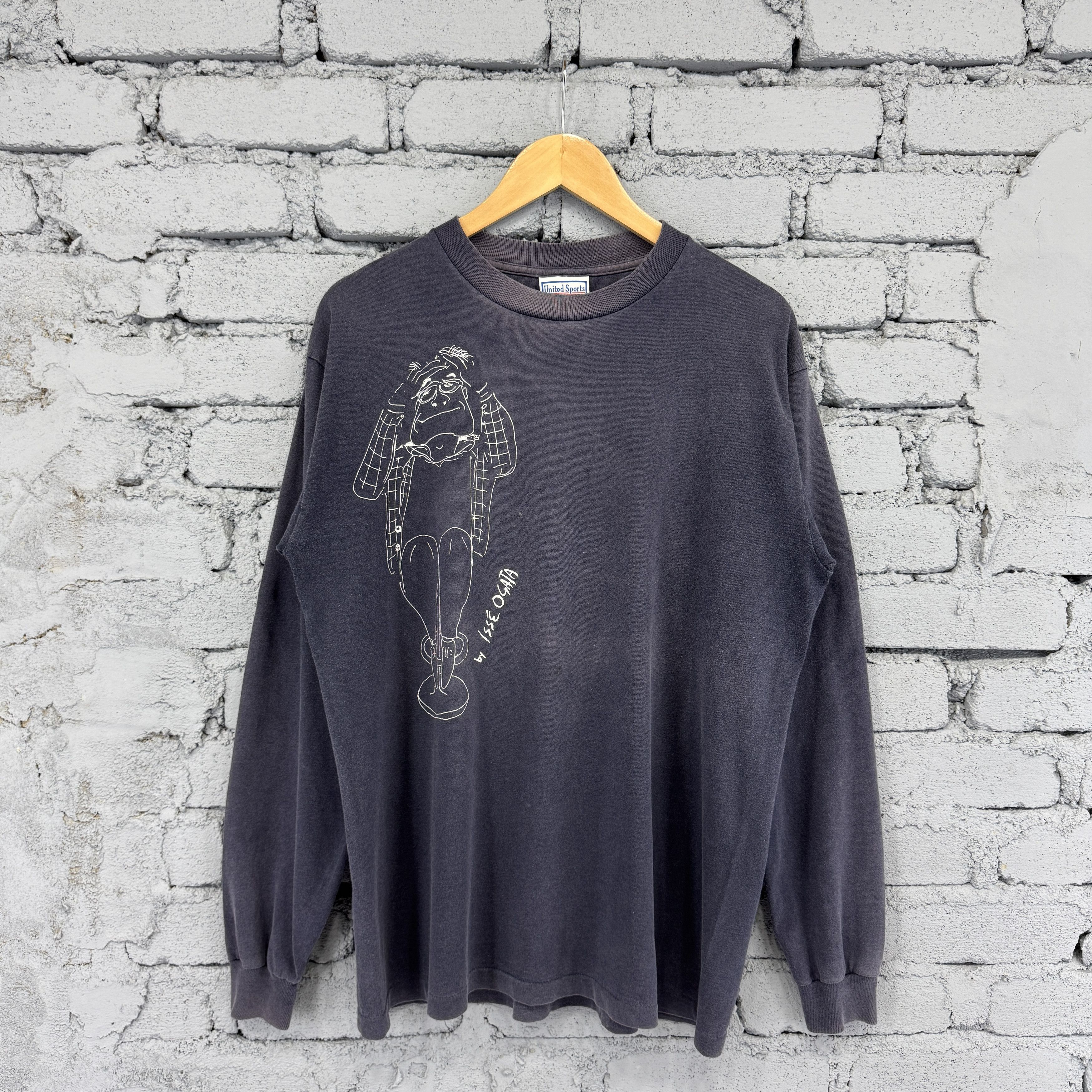 Vintage Vintage 90s United Sport With Graphic By Issei Ogata Tshirt Size US L / EU 52-54 / 3 - 1 Thumbnail