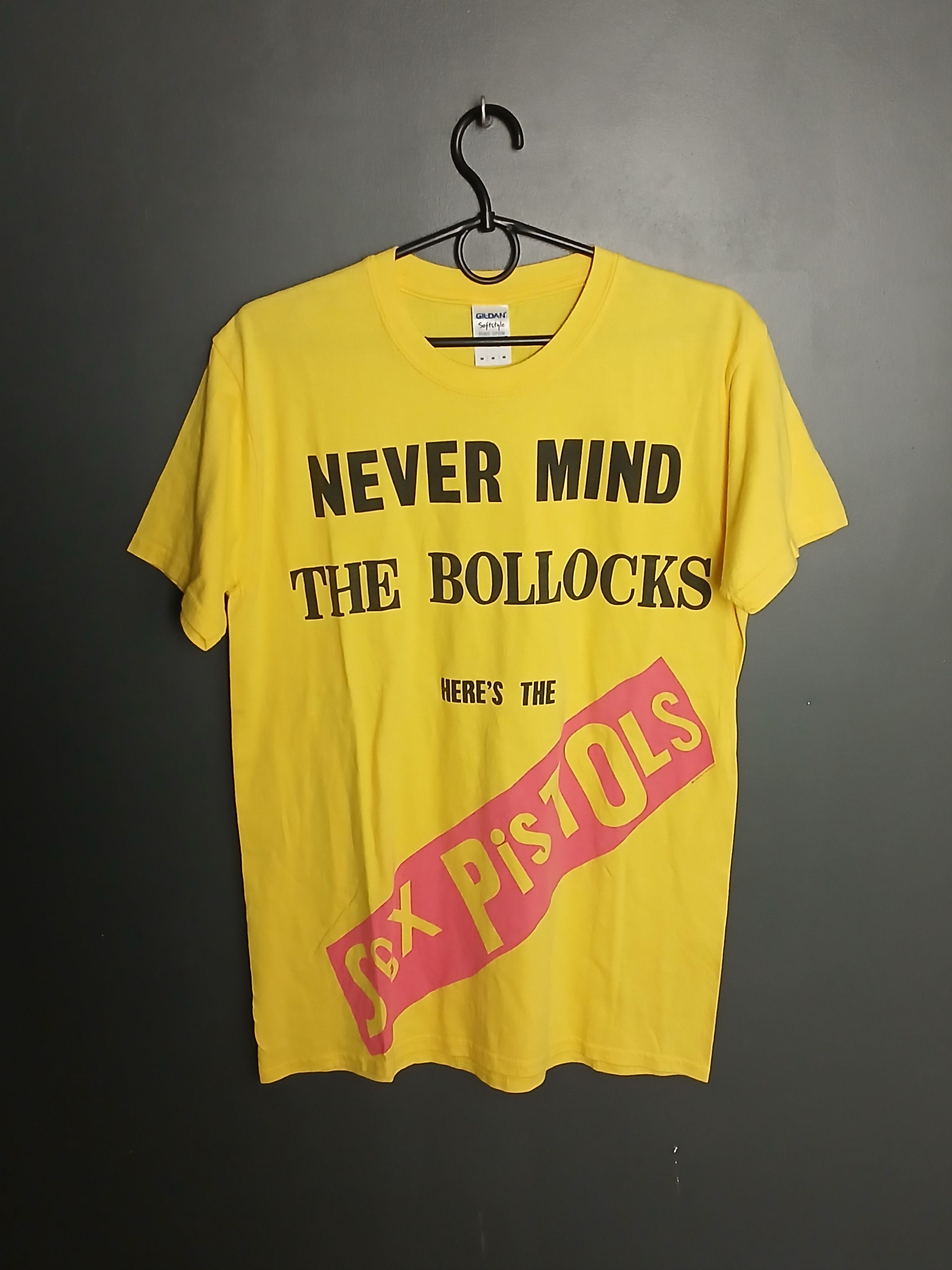 Band Tees Sex Pistols Never Mind The Bollocks T-Shirt Size US M / EU 48-50 / 2 - 1 Thumbnail