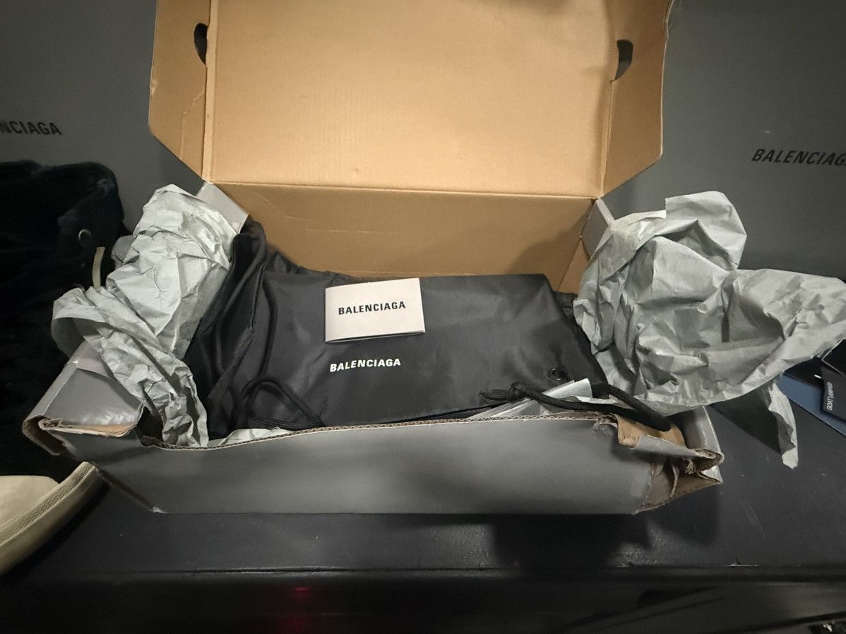 Balenciaga Balenciga Paris Sneaker Size US 9 / EU 42 - 10 Thumbnail