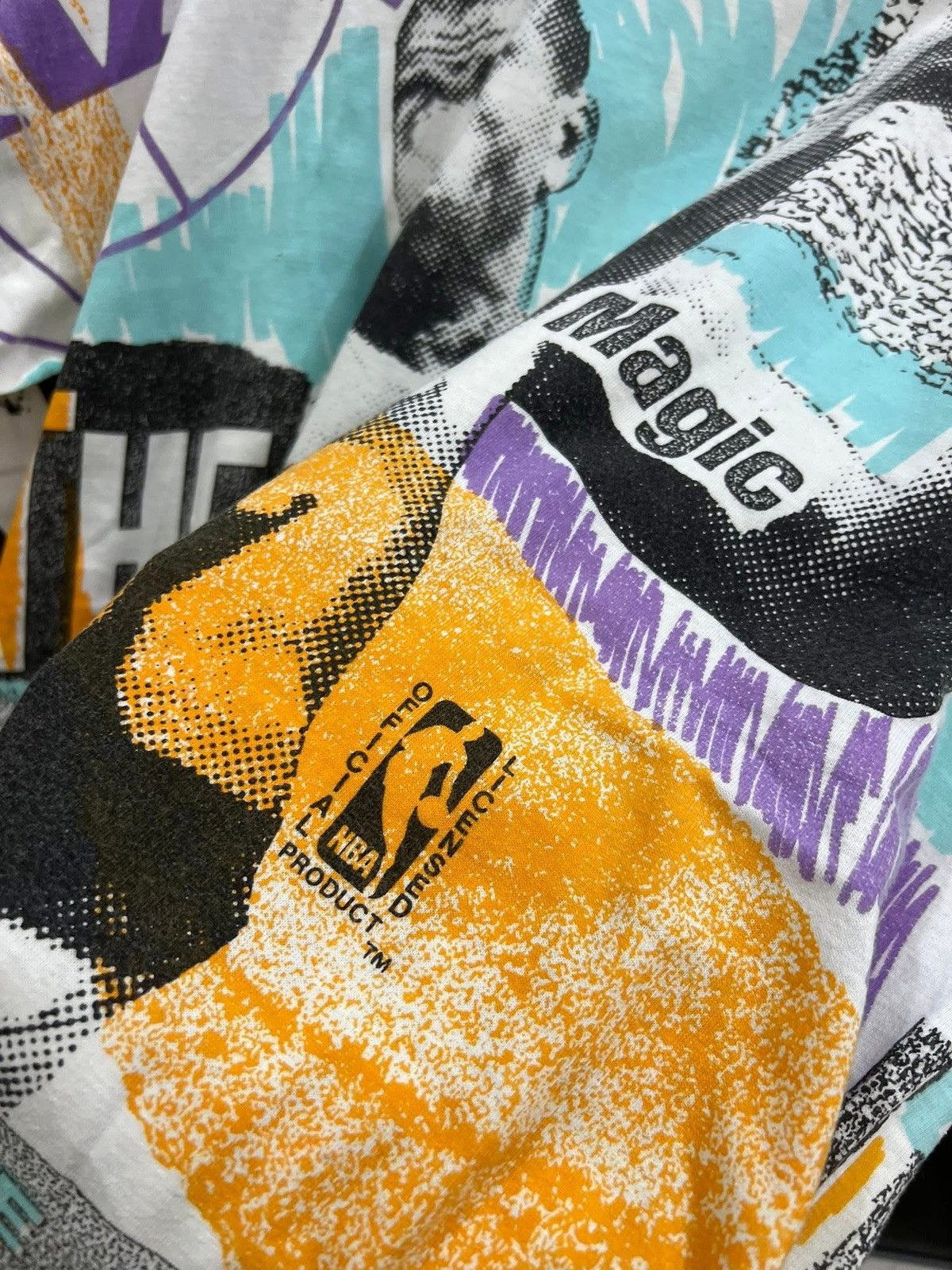 NBA VINTAGE 90s LOS ANGELES LAKERS MAGIC JOHNSON TEES Size US L / EU 52-54 / 3 - 3 Thumbnail