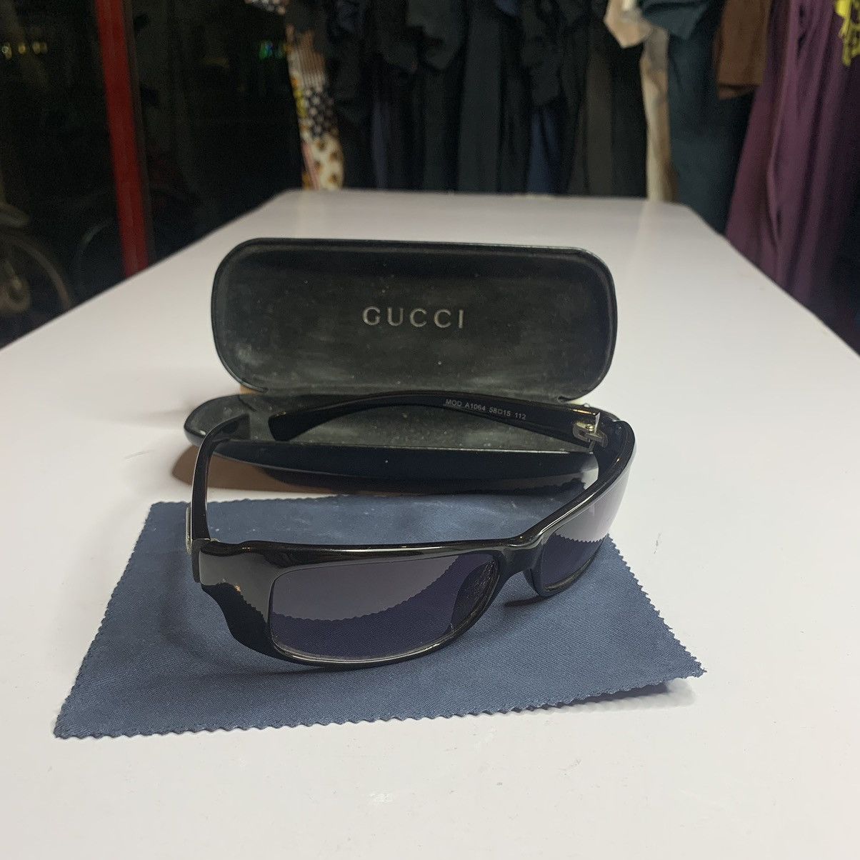 Gucci Vintage Gucci Sunglasses Size ONE SIZE - 7 Thumbnail