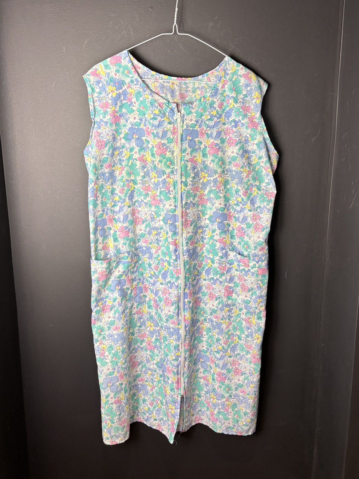 Vintage 1980s Lounge Dress Ugly Vintage Night Gown Zip Up Floral 70s Size ONE SIZE - 8 Thumbnail