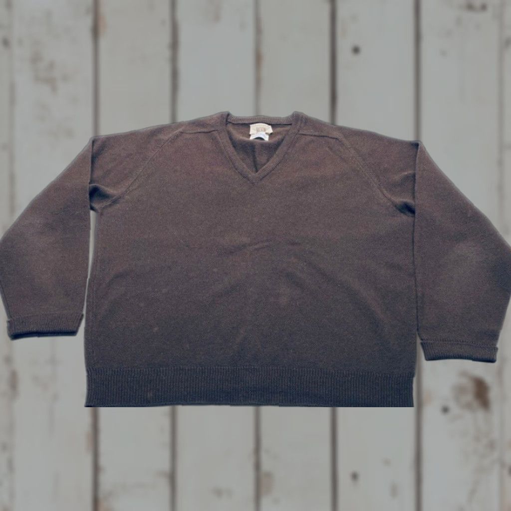 Vintage VINTAGE Alan Paine Lambswool Sweater 1960s V-Neck Brown Grunge Preppy 50s 60s Wool Casual Mens Sweatshirt Size US M / EU 48-50 / 2 - 1 Thumbnail