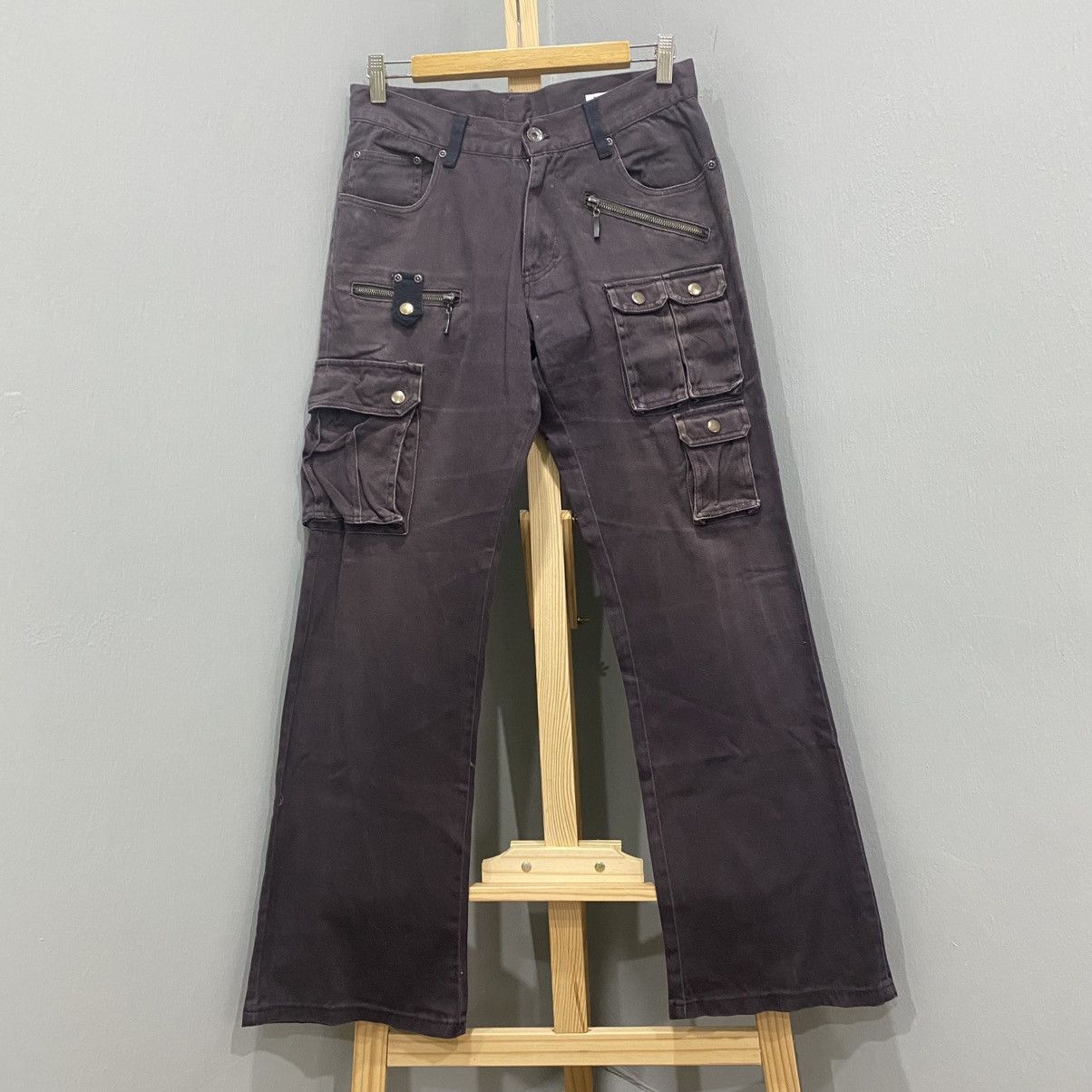 semanticdesign Semantic Design Japan Multi-Pocket 3D Flared Cargo Pants Size US 30 / EU 46 - 3 Thumbnail