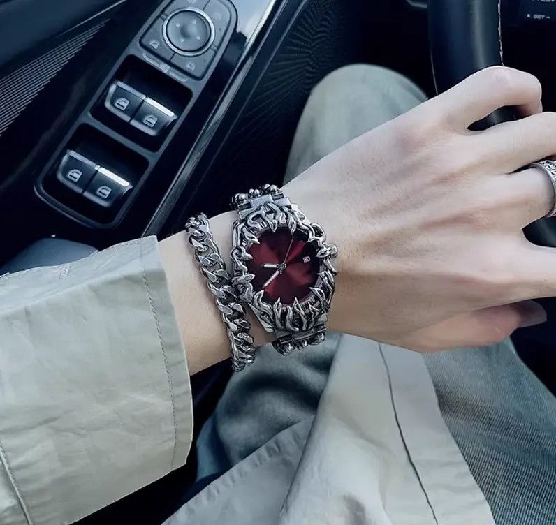 Japanese Brand Dragon Red Dial Watch Size ONE SIZE - 2 Thumbnail
