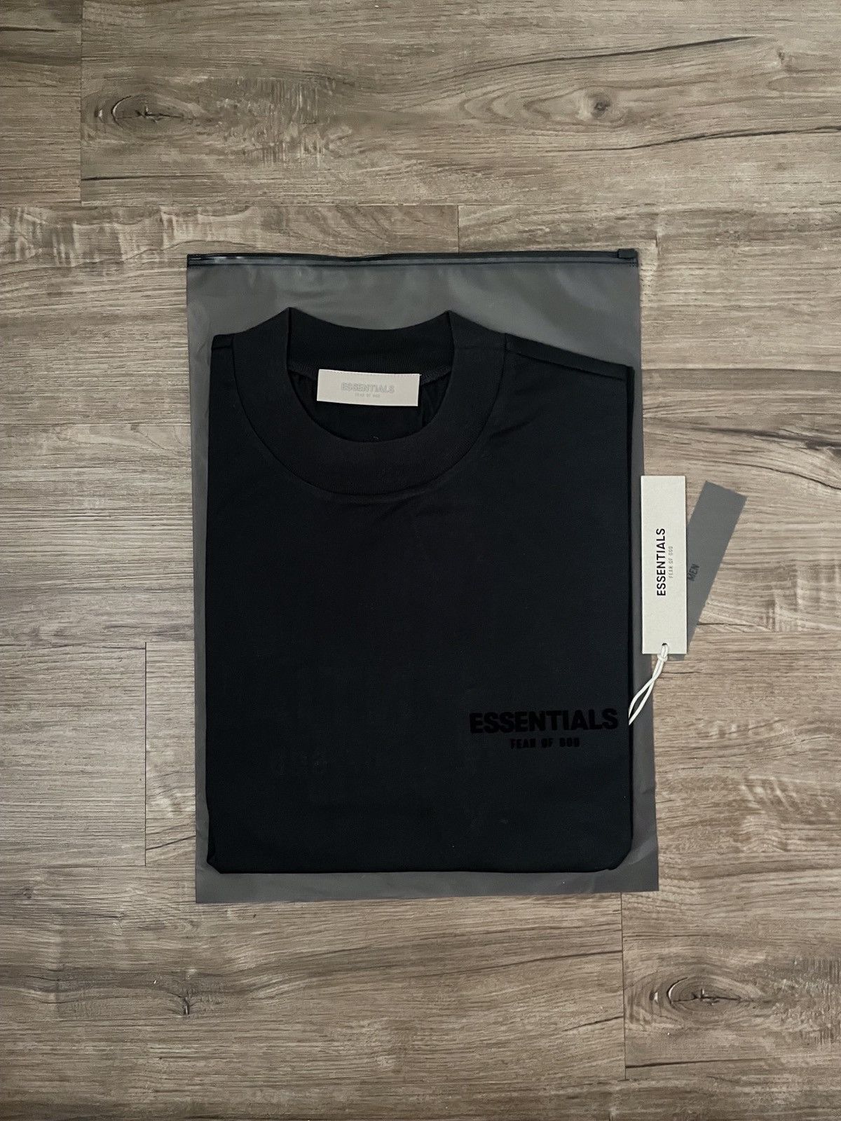 Other Fear of God Essentials T-Shirt Stretch Limo SS22 size XXS Size US XXS / EU 40 - 3 Thumbnail