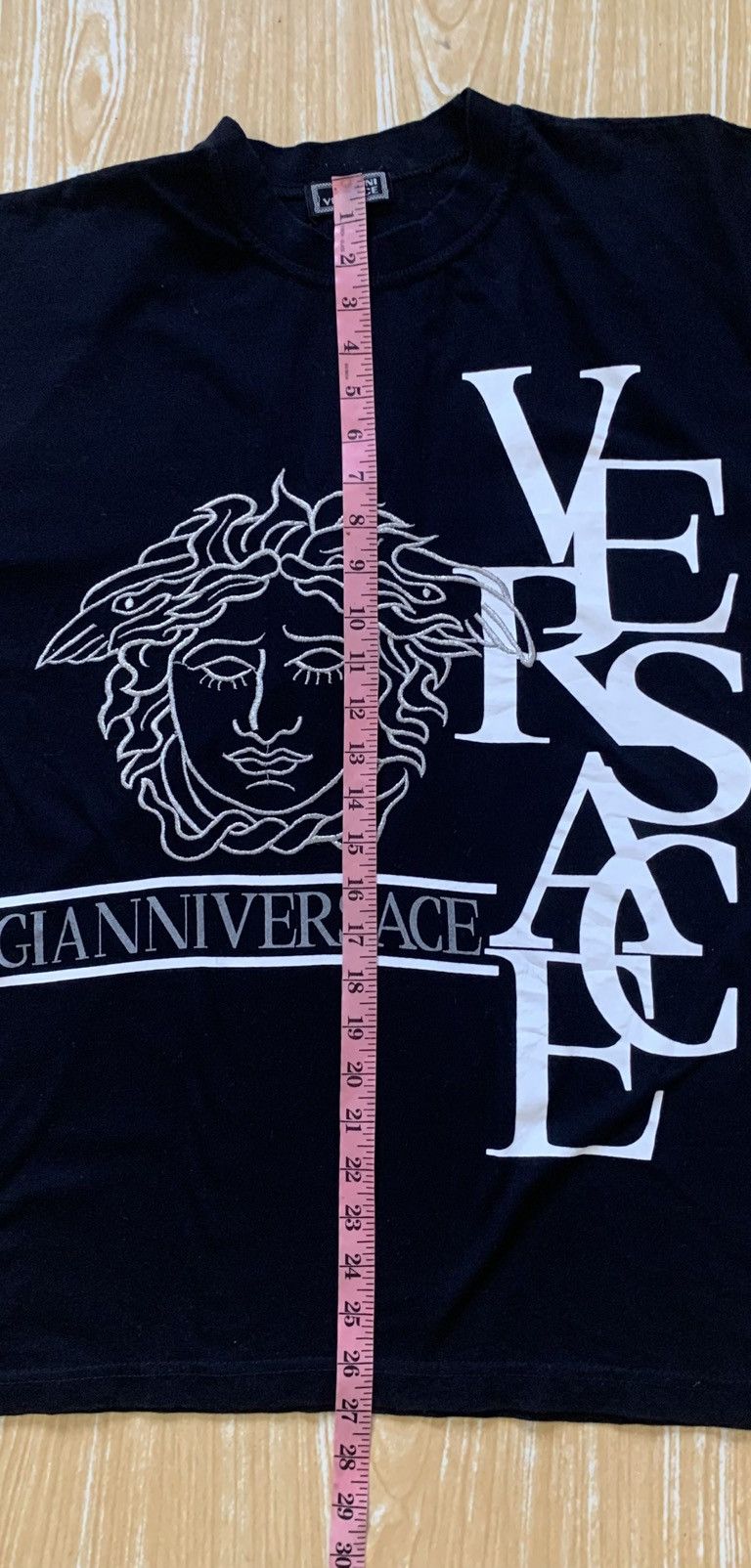 Versace Rare.. Versace Medusa Embroidered T Shirt Size US XL / EU 56 / 4 - 19 Thumbnail