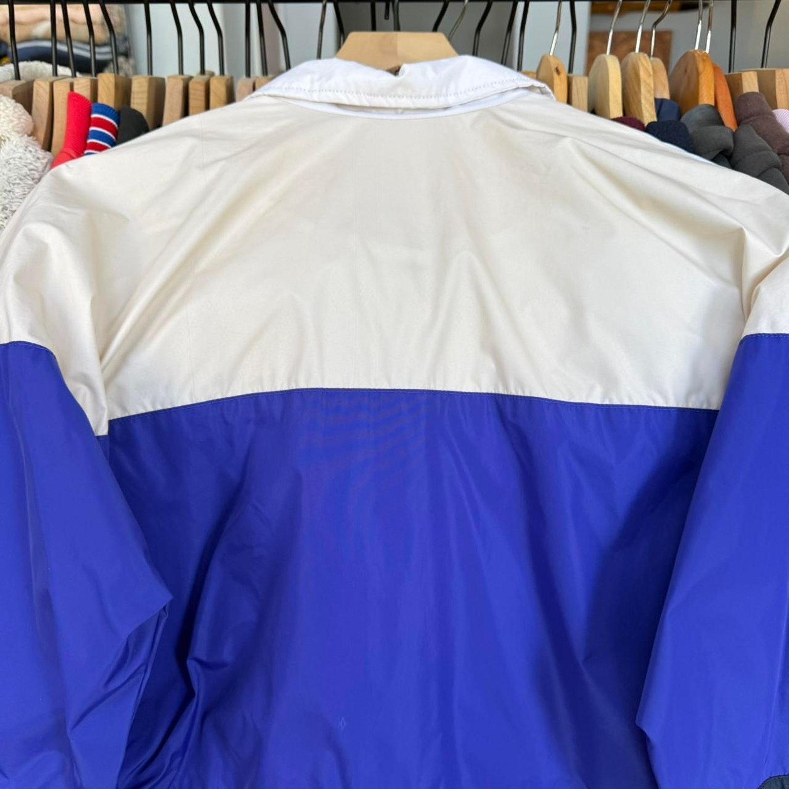 Nike Vintage 90s Nike Wind Breaker With Button Up Closure Size US S / EU 44-46 / 1 - 7 Thumbnail