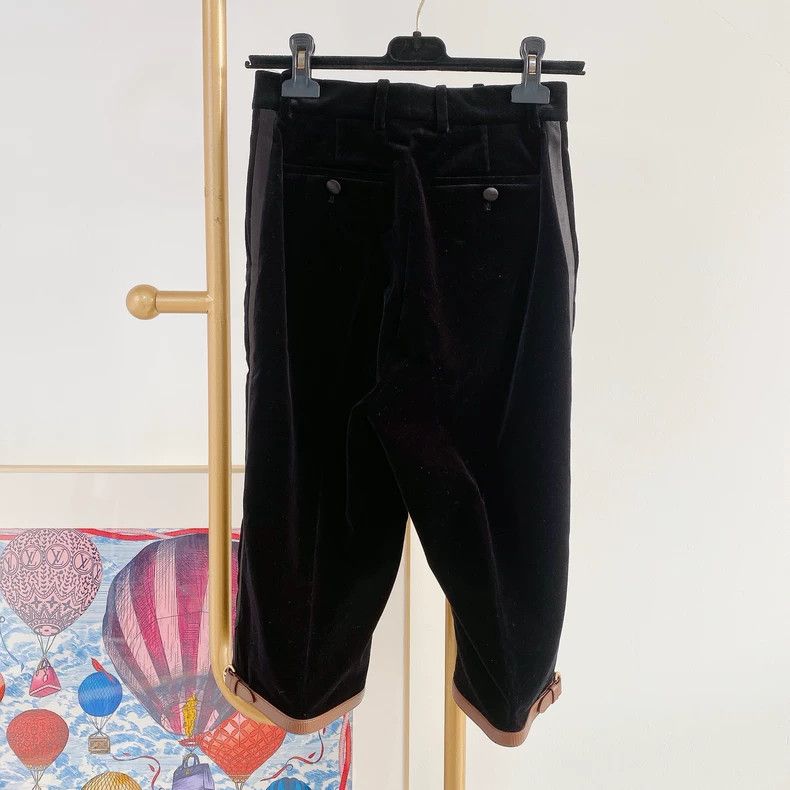 Gucci Gucci Black velvet pants Size 24" / US 00 / IT 34 - 2 Thumbnail