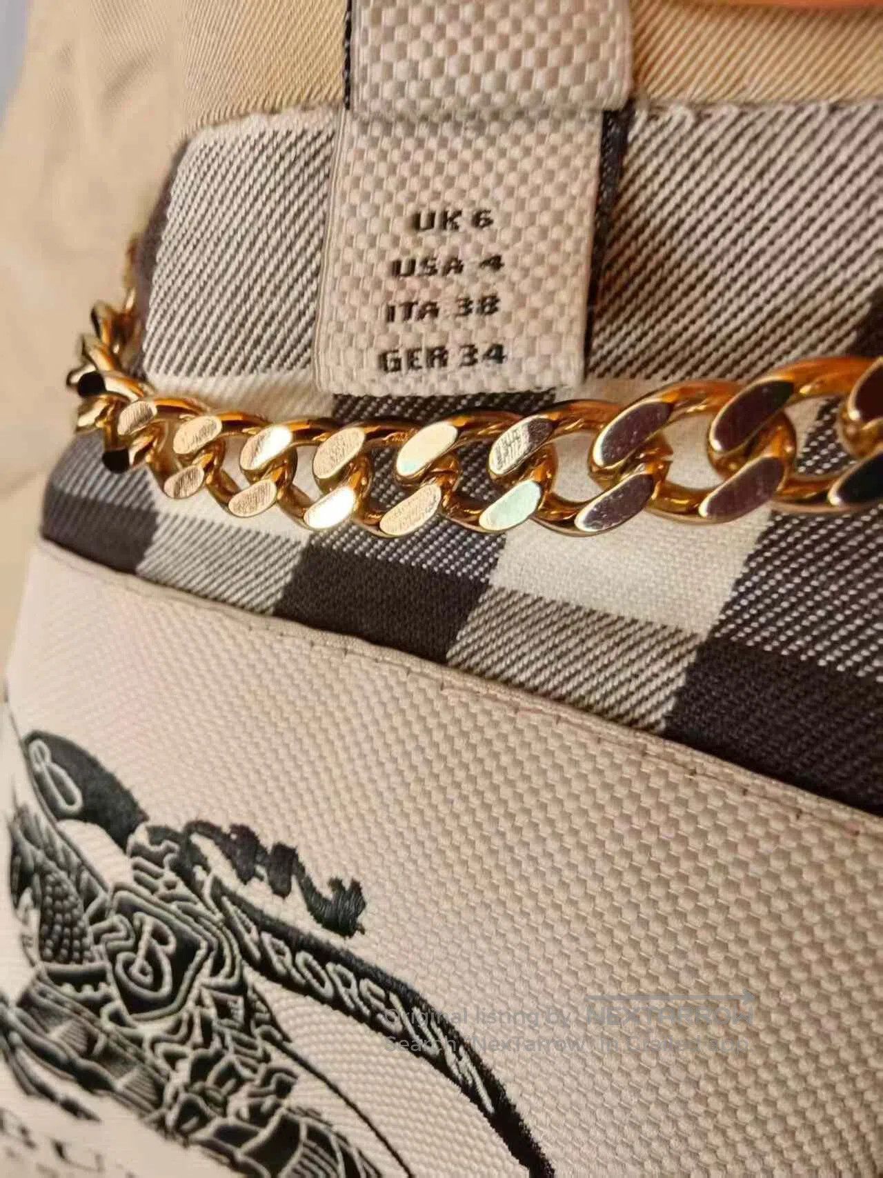 Burberry Burberry Trench Coat UK6. Size S / US 4 / IT 40 - 3 Thumbnail
