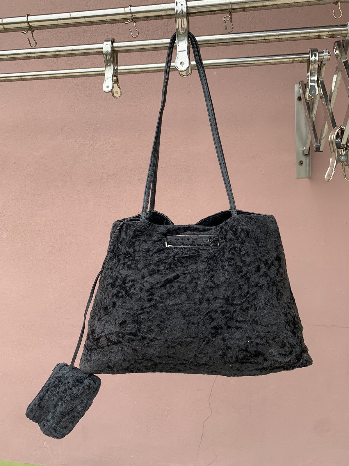 Givenchy Givenchy hand bag rare design Size ONE SIZE - 1 Thumbnail