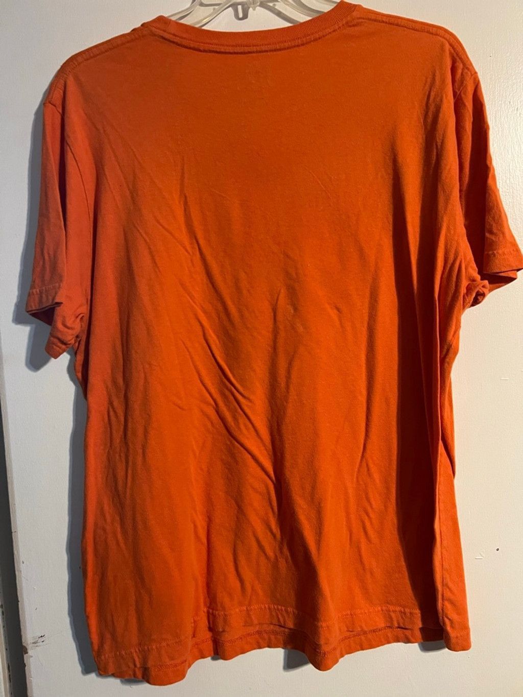 Old Navy Men's Old Navy Orange Yellow Graphic Short Sleeve Tee XL Size US XL / EU 56 / 4 - 2 Thumbnail