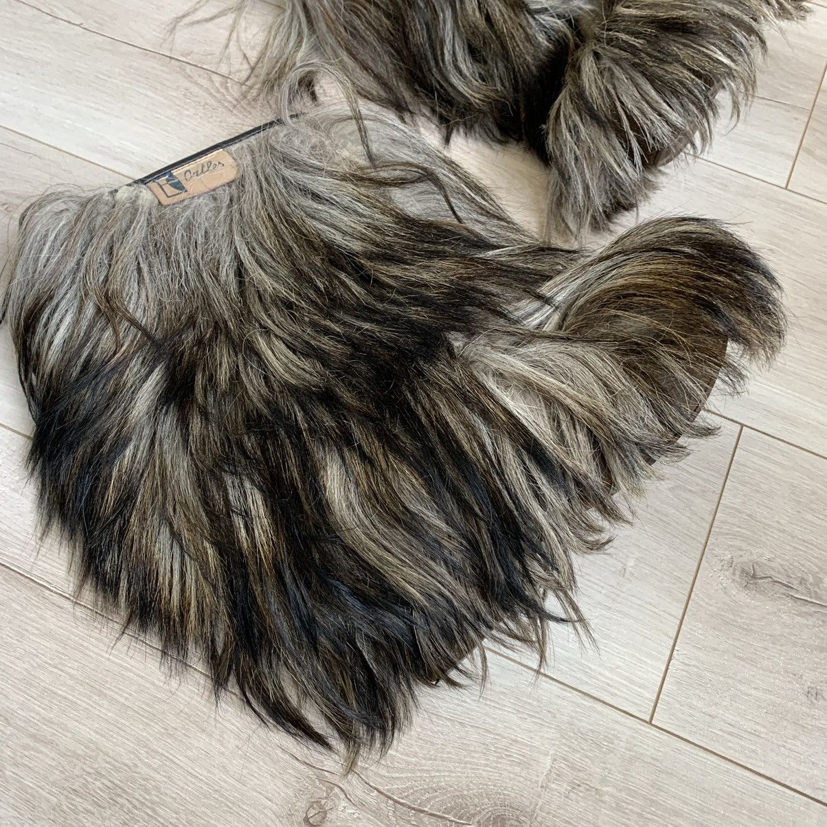 Japanese Brand Vintage Y2K Yeti Style Fur Rave Ski Boots Size US 8 / IT 38 - 2 Thumbnail