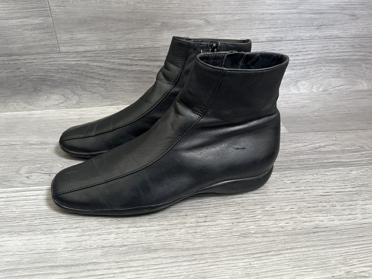 Prada Prada linea rossa chelsea short ankle boots Y2k sz 38 Size US 8 / IT 38 - 4 Thumbnail