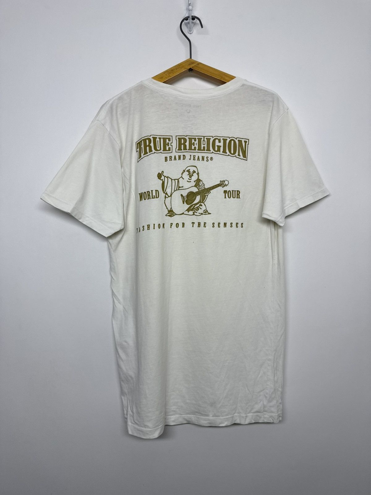 True Religion Vintage True Religion T-Shirt White Gold big logo Size US S / EU 44-46 / 1 - 15 Thumbnail