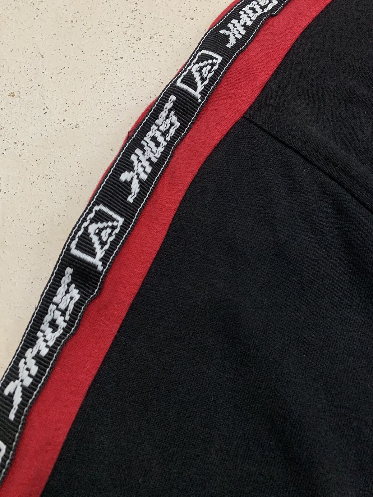 JNCO School Of Hard Knock Embroidery Y2K Hip Hop Style Baggy Size US L / EU 52-54 / 3 - 8 Thumbnail