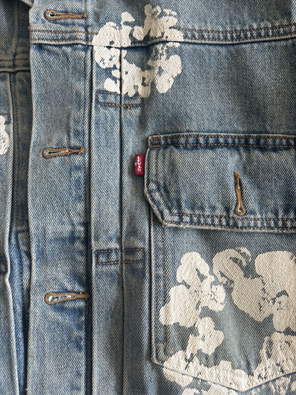 DENIM TEARS Denim Tears x Levi’s Jean Jacket Original drop Size US L / EU 52-54 / 3 - 2 Thumbnail