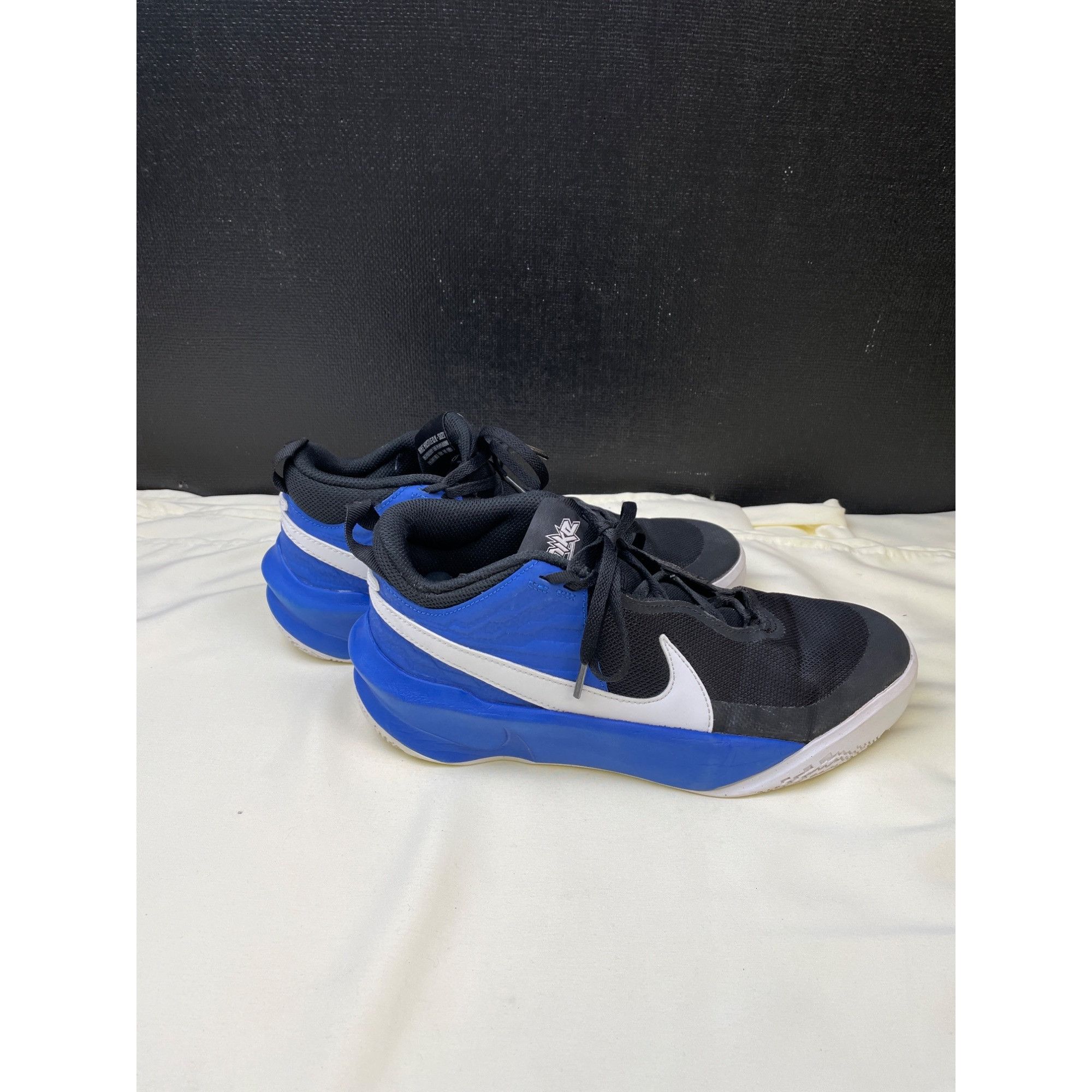 Nike Nike Team Hustle Mens Royal Blue Black Sneakers Shoes Size 7 Size US 7 / EU 40 - 4 Thumbnail