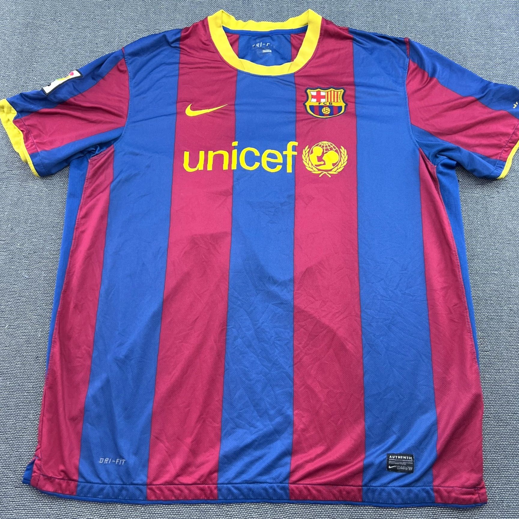 Nike Nike Barcelona 2010-2011 Home Lionel Messi #10 Football Jersey Mens 2XL T-Shirt Football Size US XXL / EU 58 / 5 - 3 Thumbnail